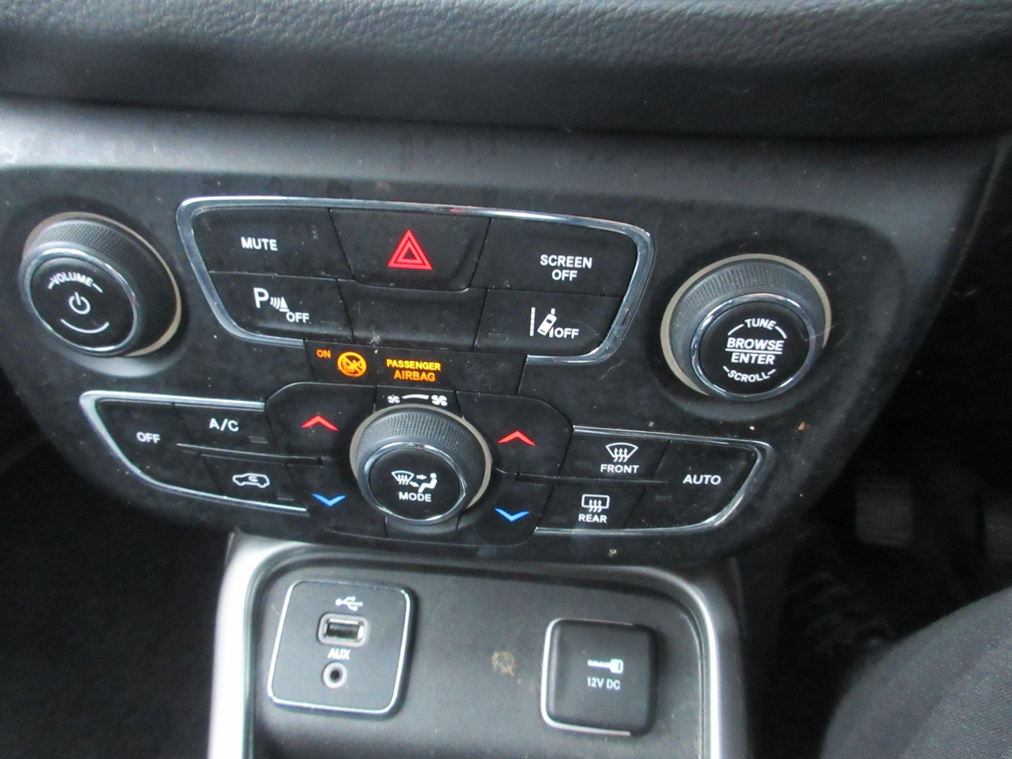 Jeep Compass Image 26