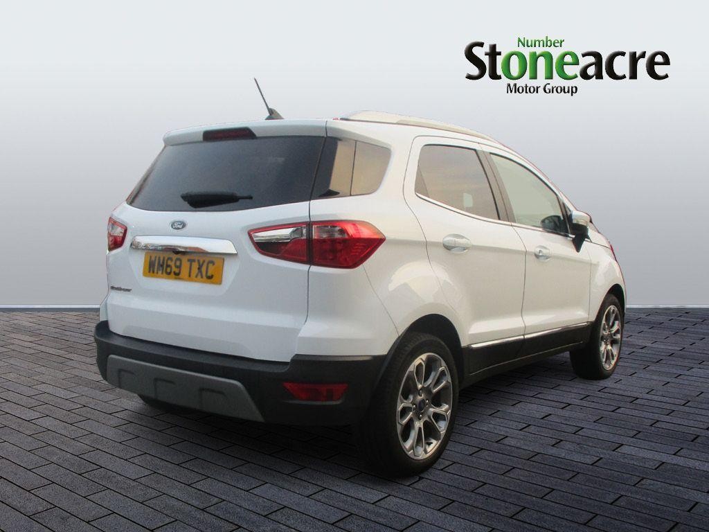 Ford EcoSport Image 3