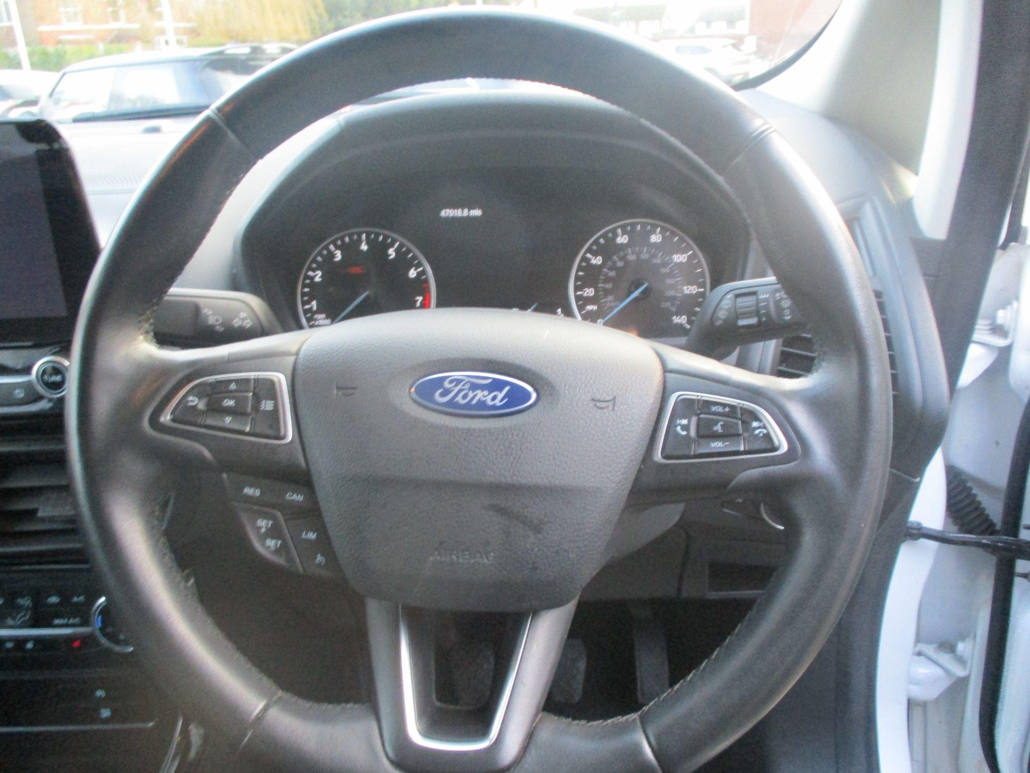 Ford EcoSport Image 17