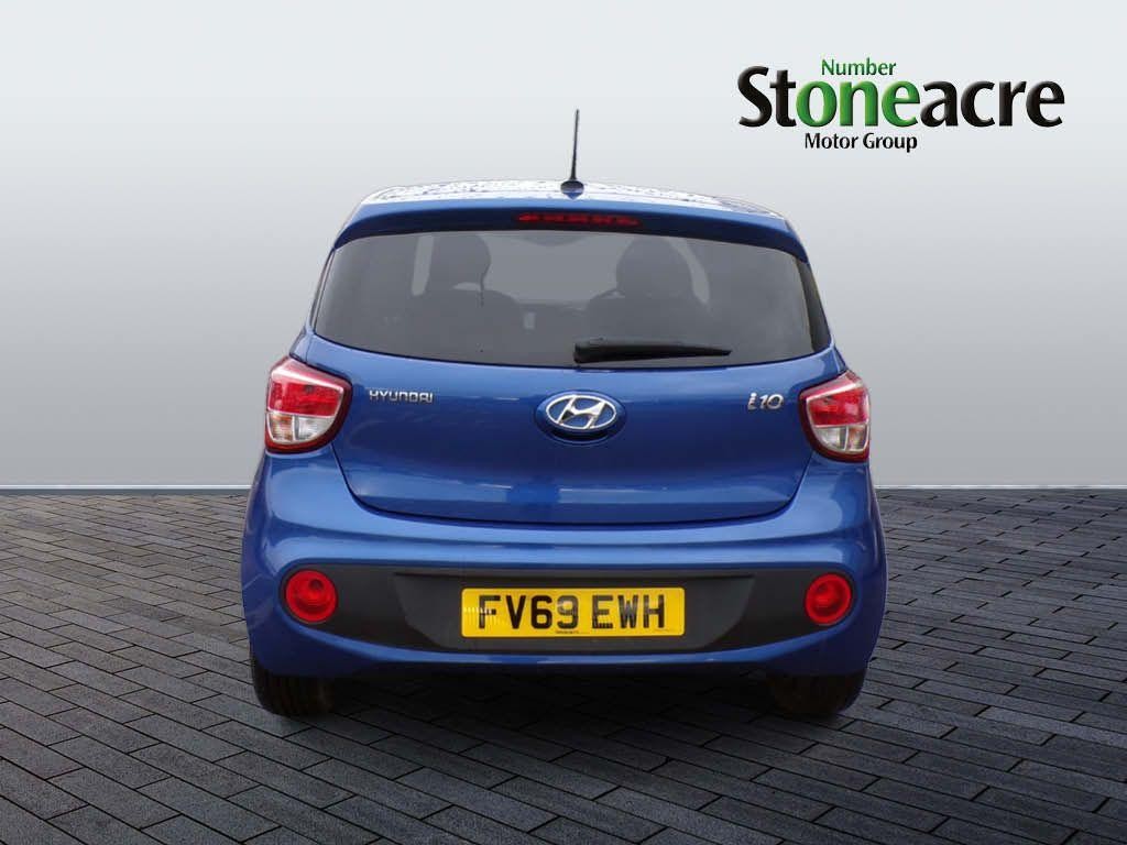 Hyundai i10 Image 4