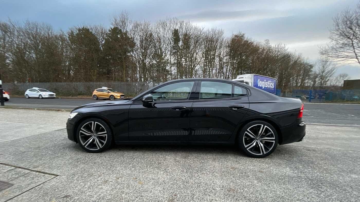 Volvo S60 Image 9