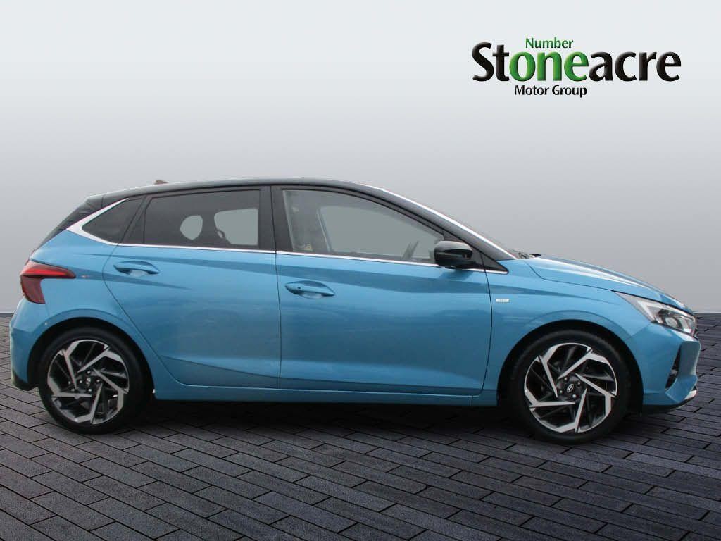 Hyundai i20 Image 2