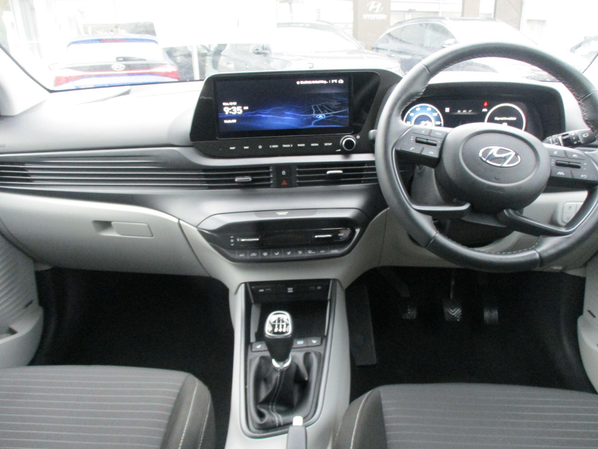 Hyundai i20 Image 11