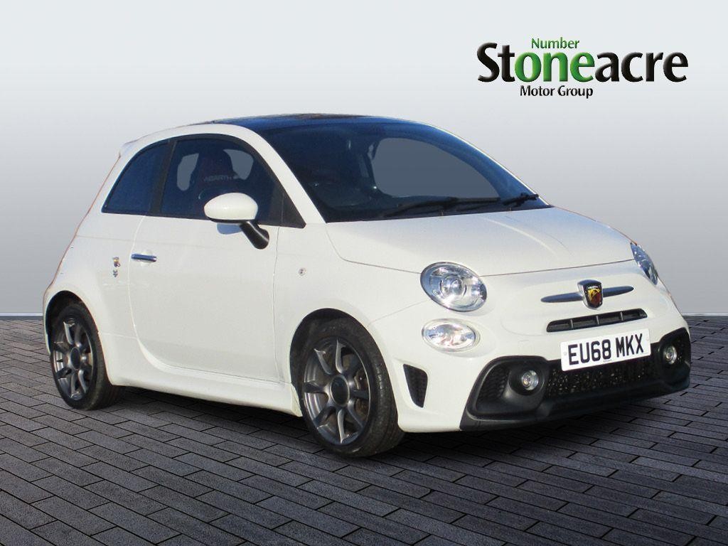 Abarth 595 Image 1