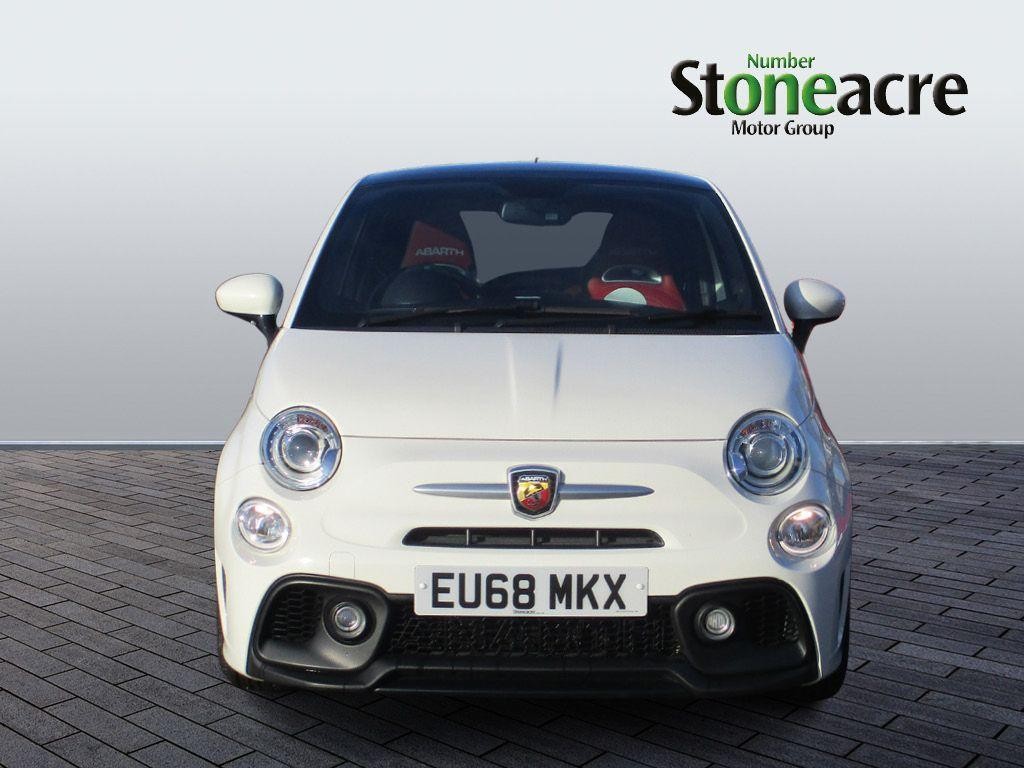 Abarth 595 Image 8