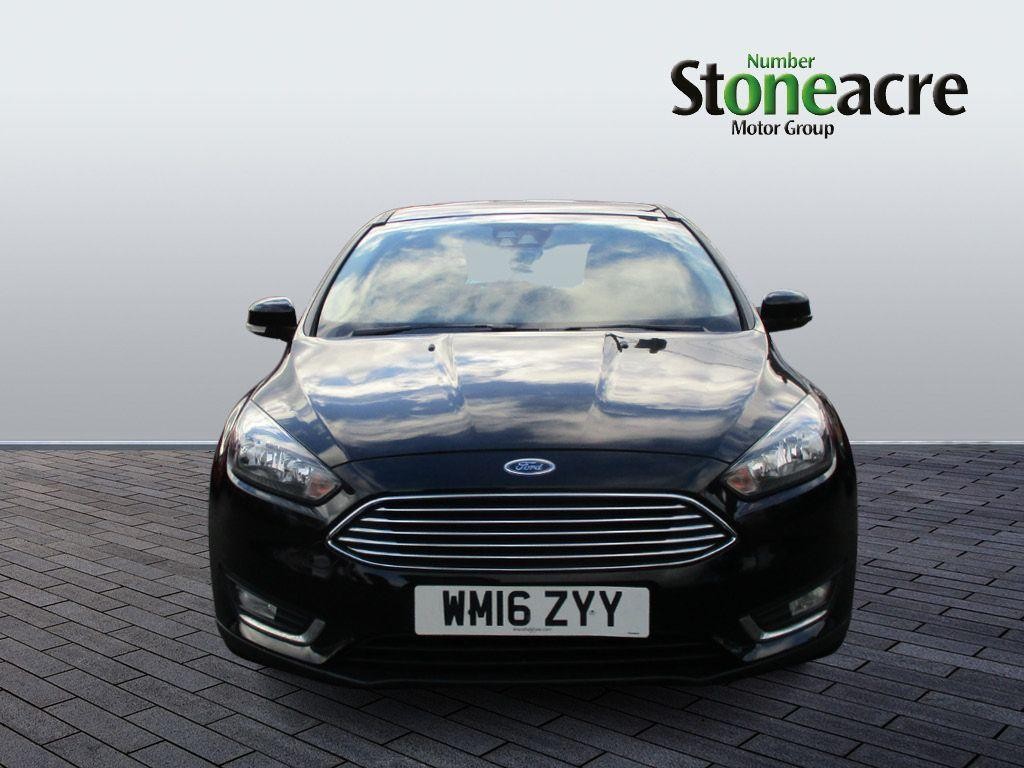 Ford Focus Image 8