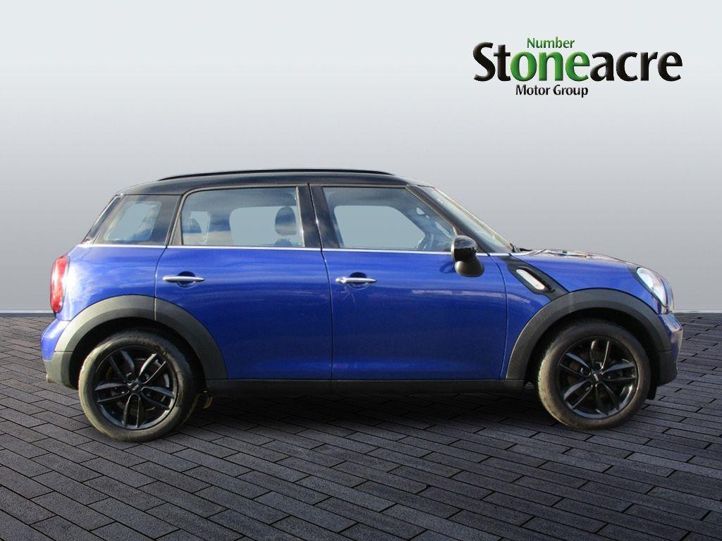 MINI Countryman Image 2