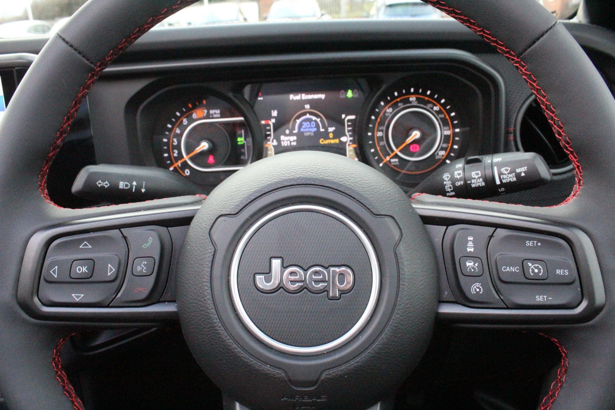 Jeep Wrangler Image 20