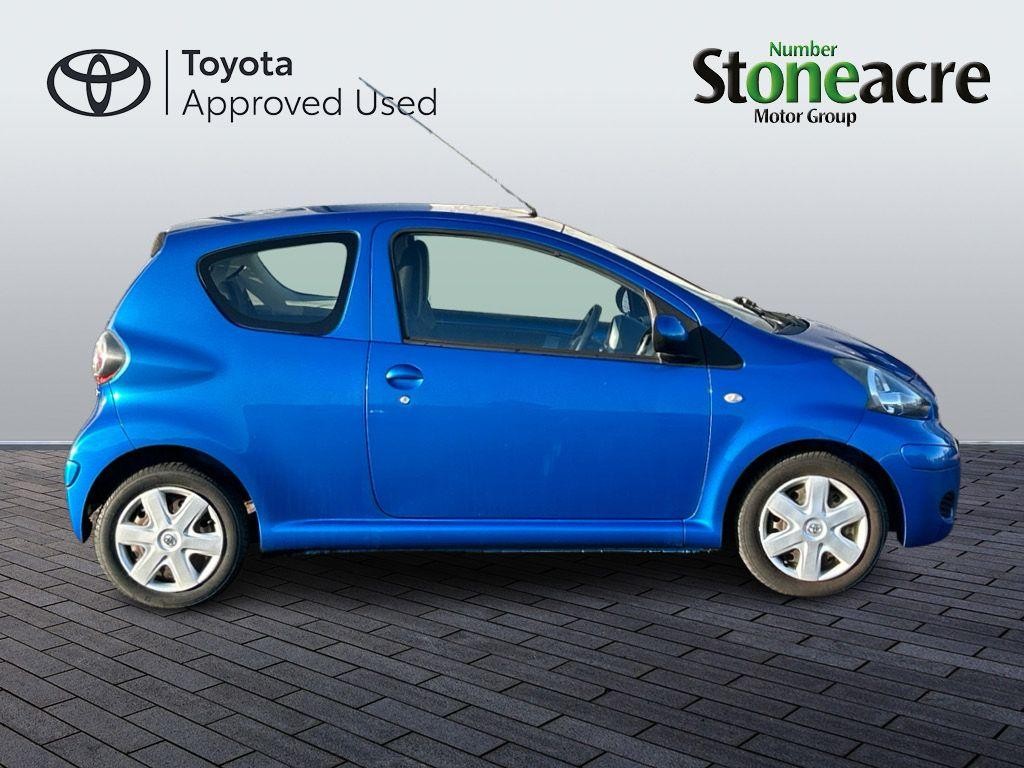 Toyota Aygo Image 2