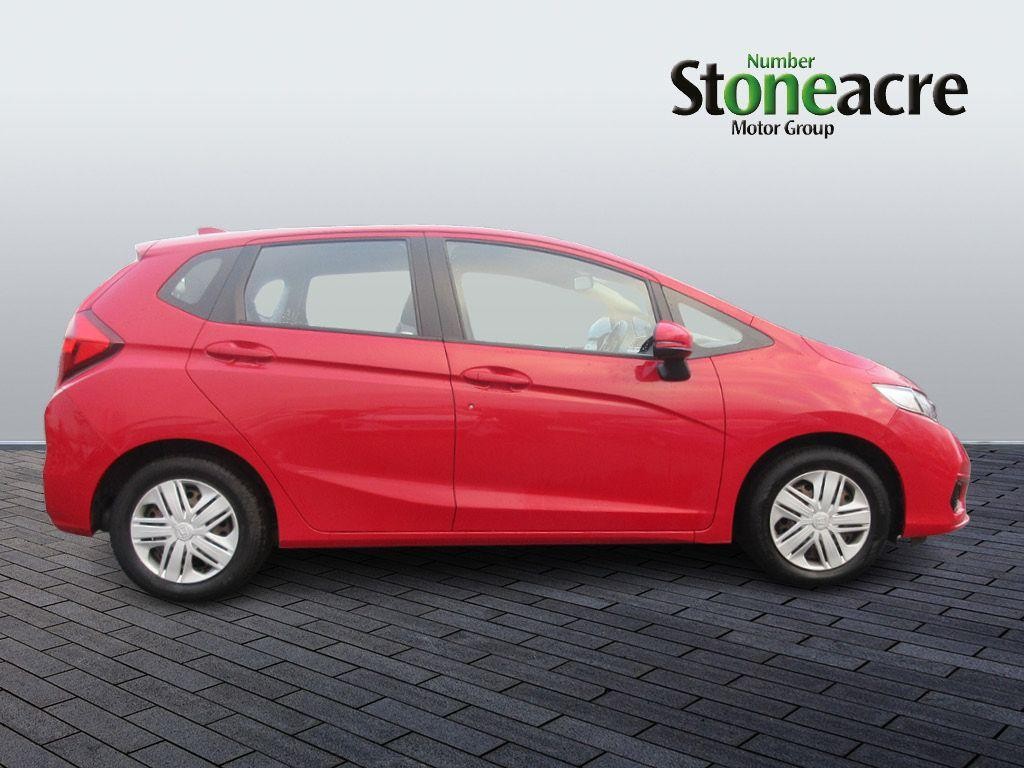 Honda Jazz Image 2