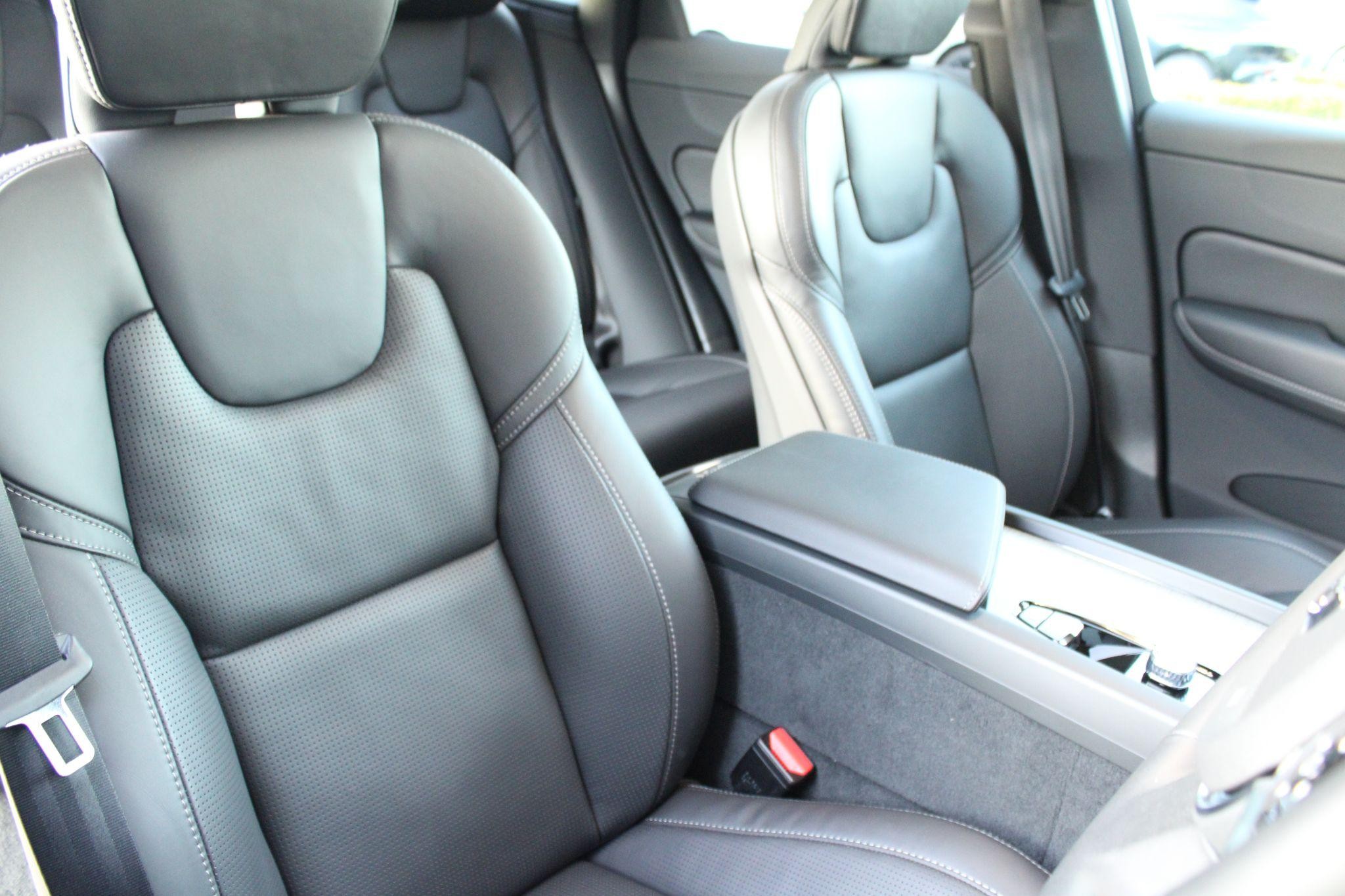 Volvo XC60 Image 14