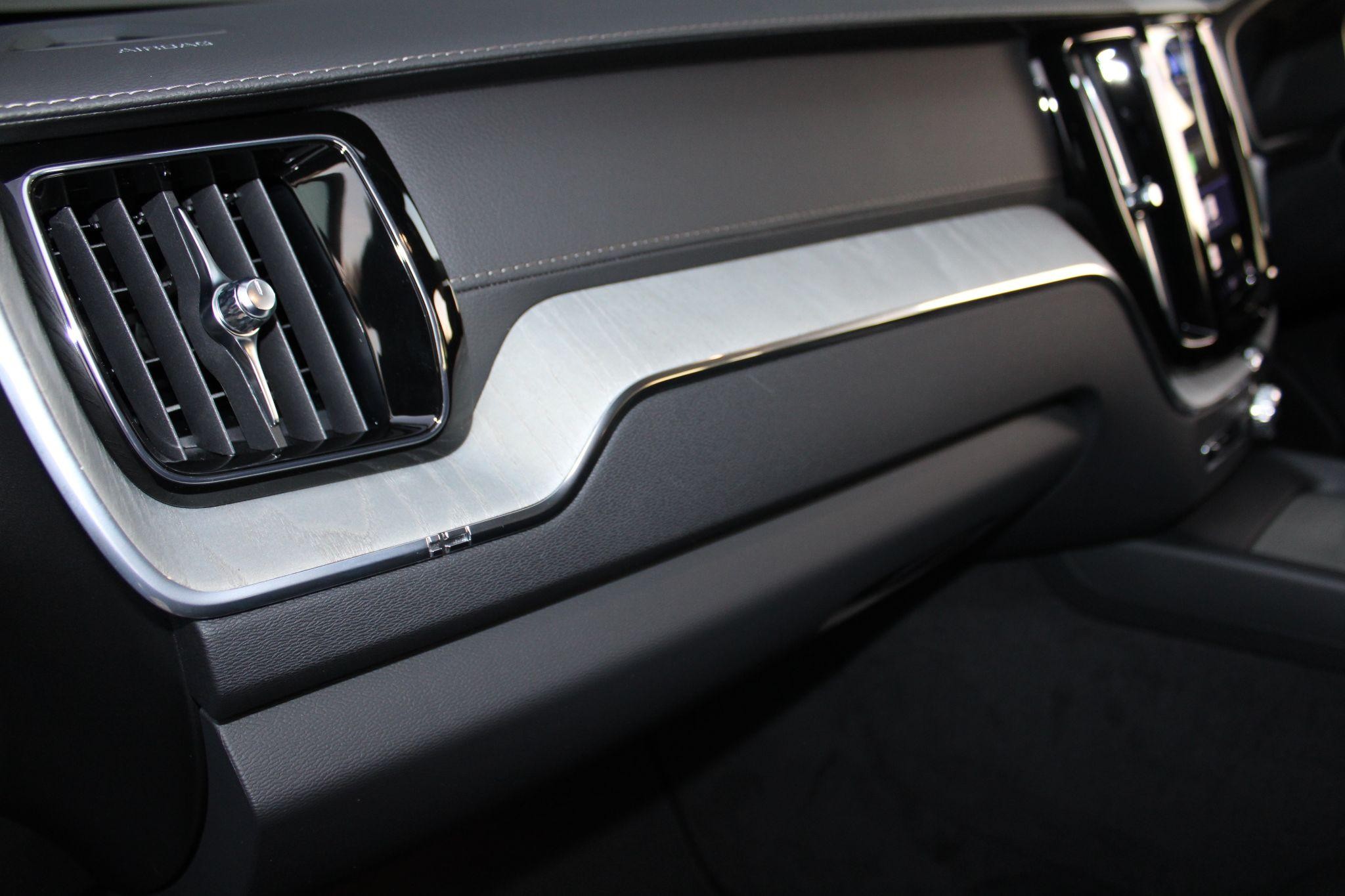 Volvo XC60 Image 35