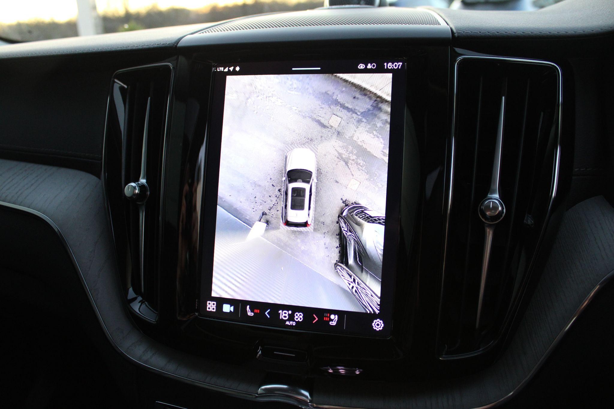 Volvo XC60 Image 25