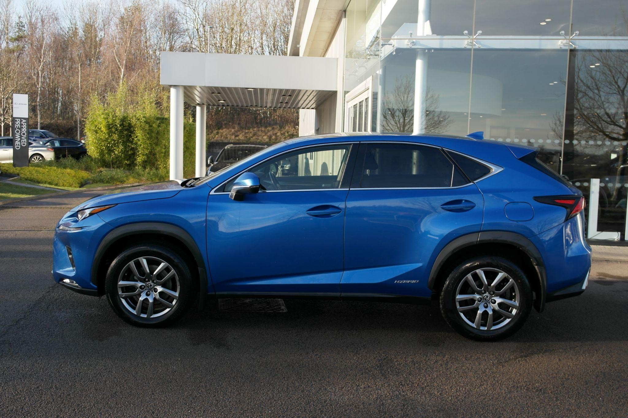 Lexus NX Image 3