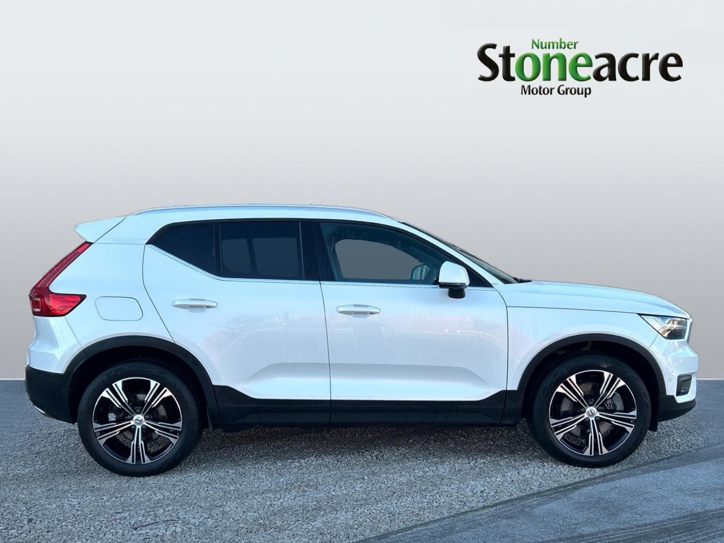 Volvo XC40 Image 3