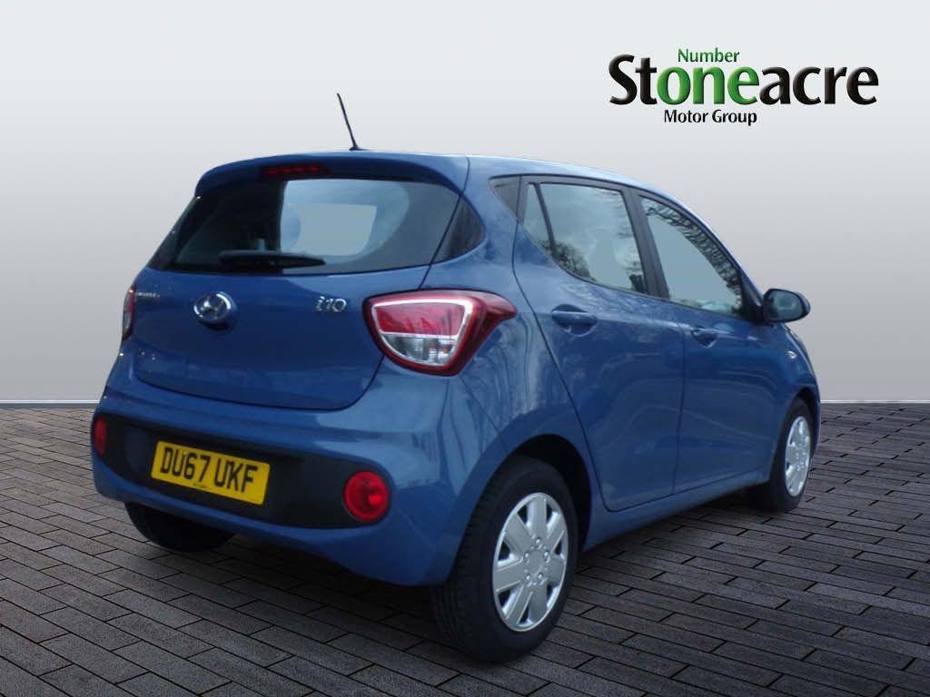 Hyundai i10 Image 3