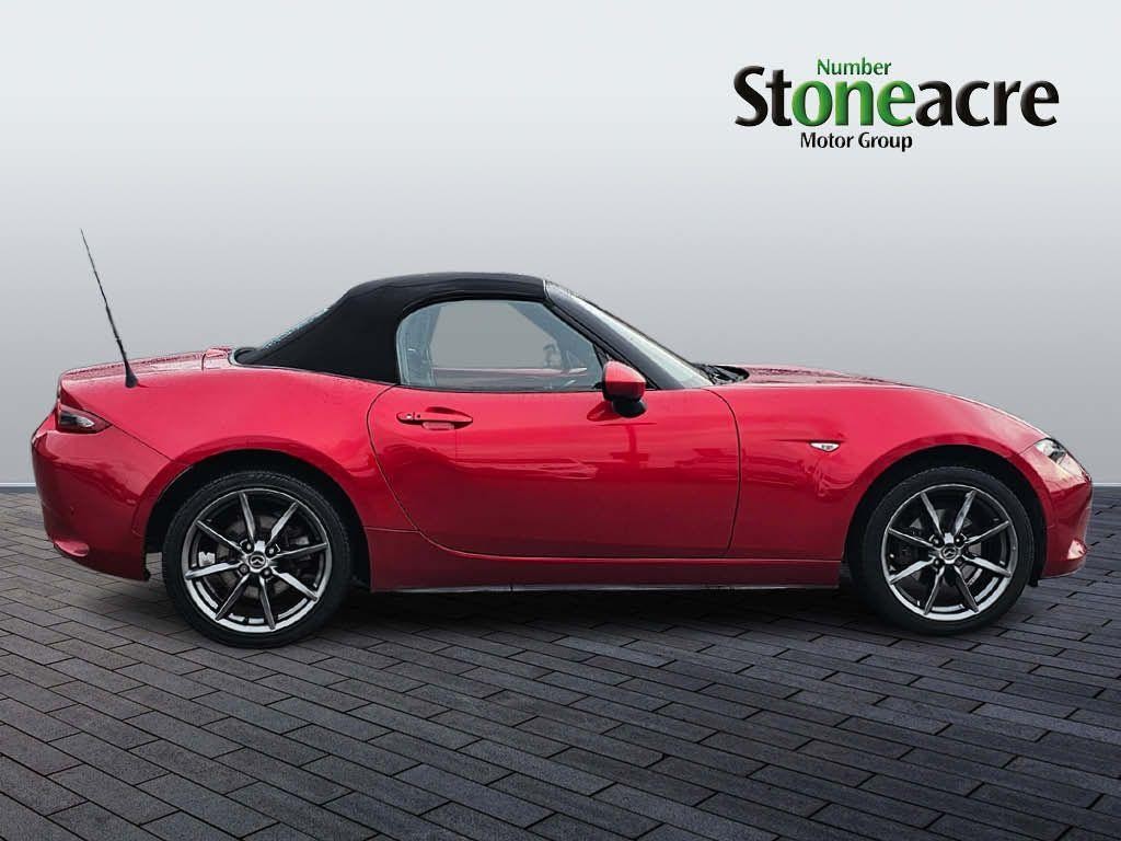 Mazda MX-5 Image 2