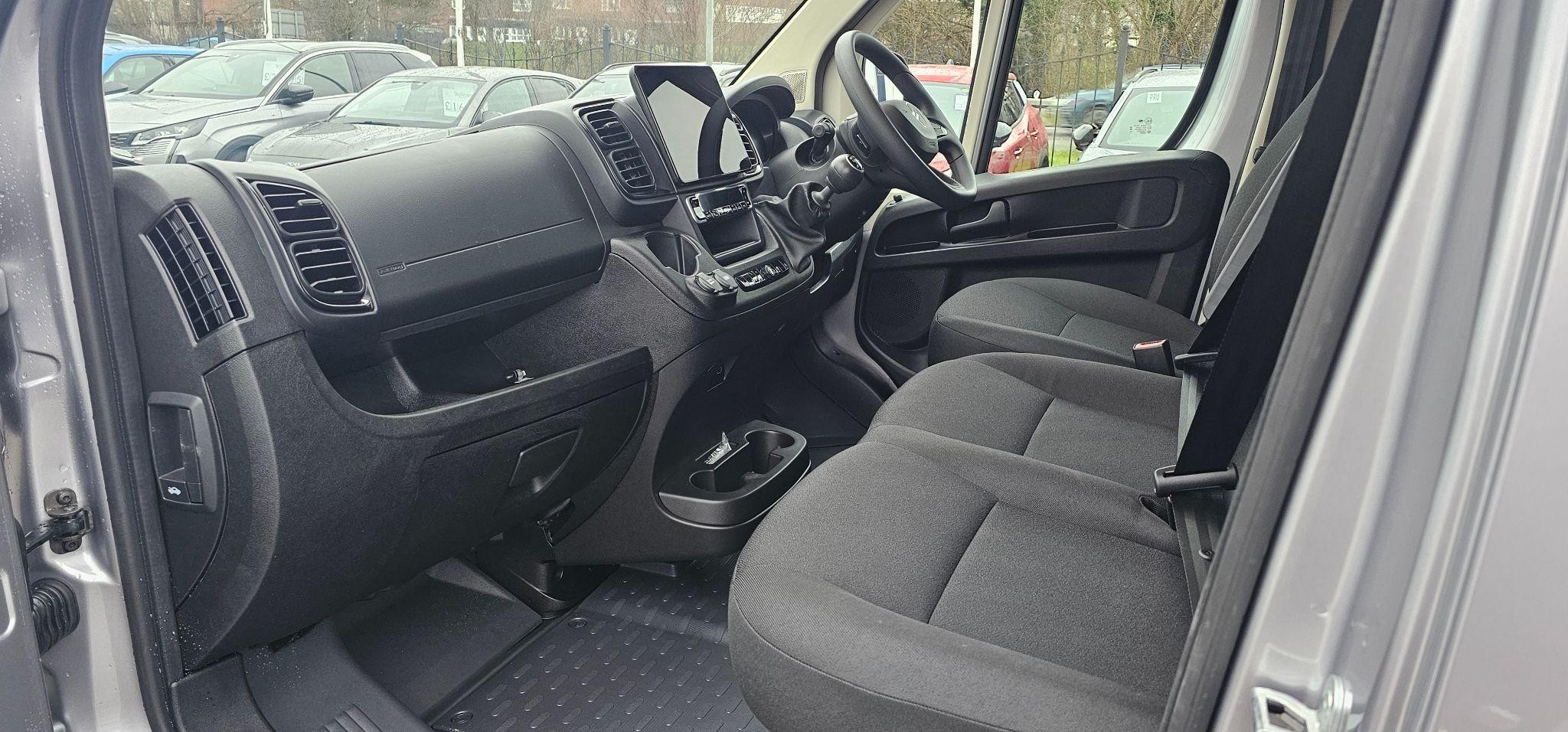 Citroen Relay Image 19