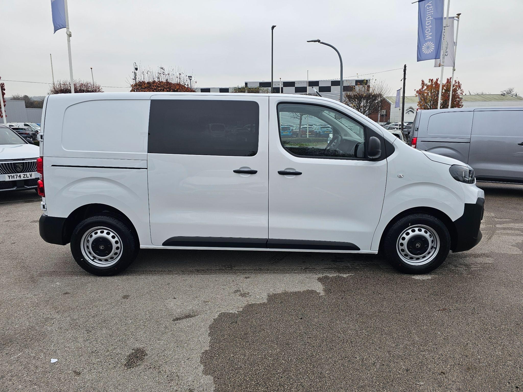 Citroen Dispatch Image 2