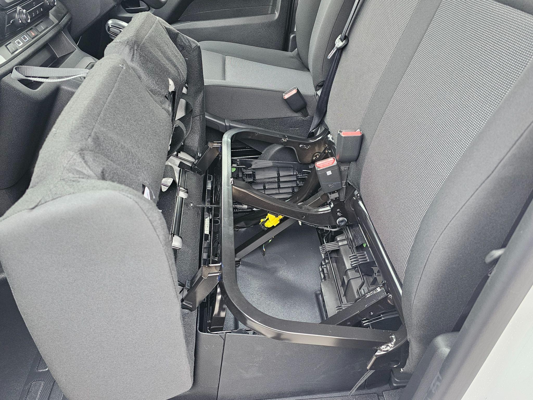 Citroen Dispatch Image 18
