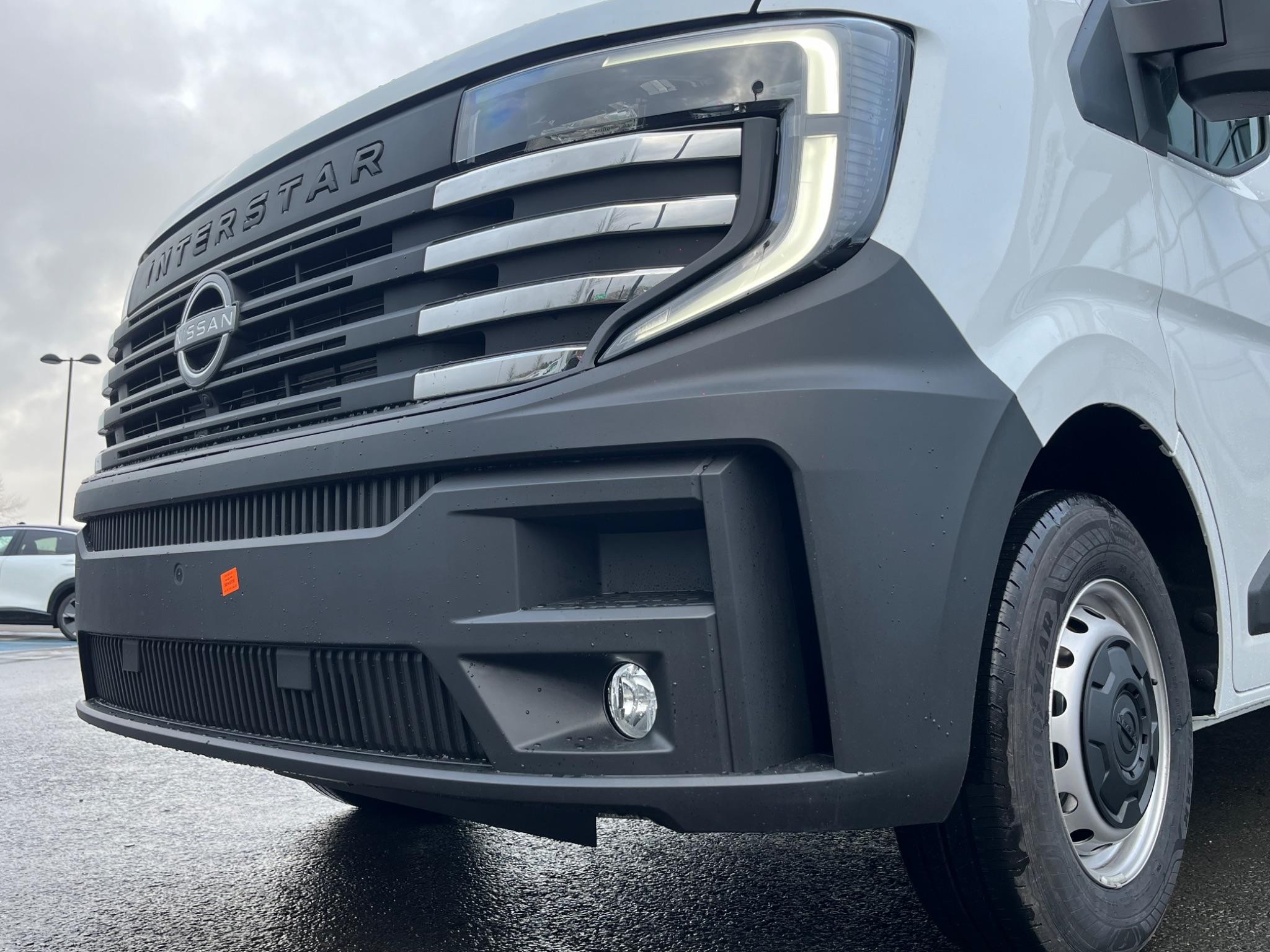 Nissan Interstar Image 14