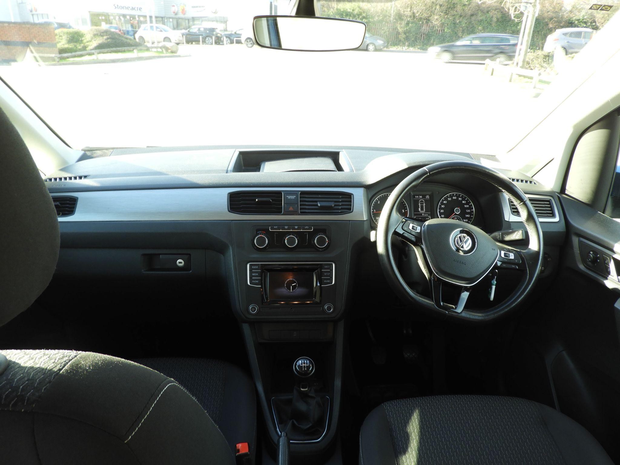 Volkswagen Caddy Maxi Image 12