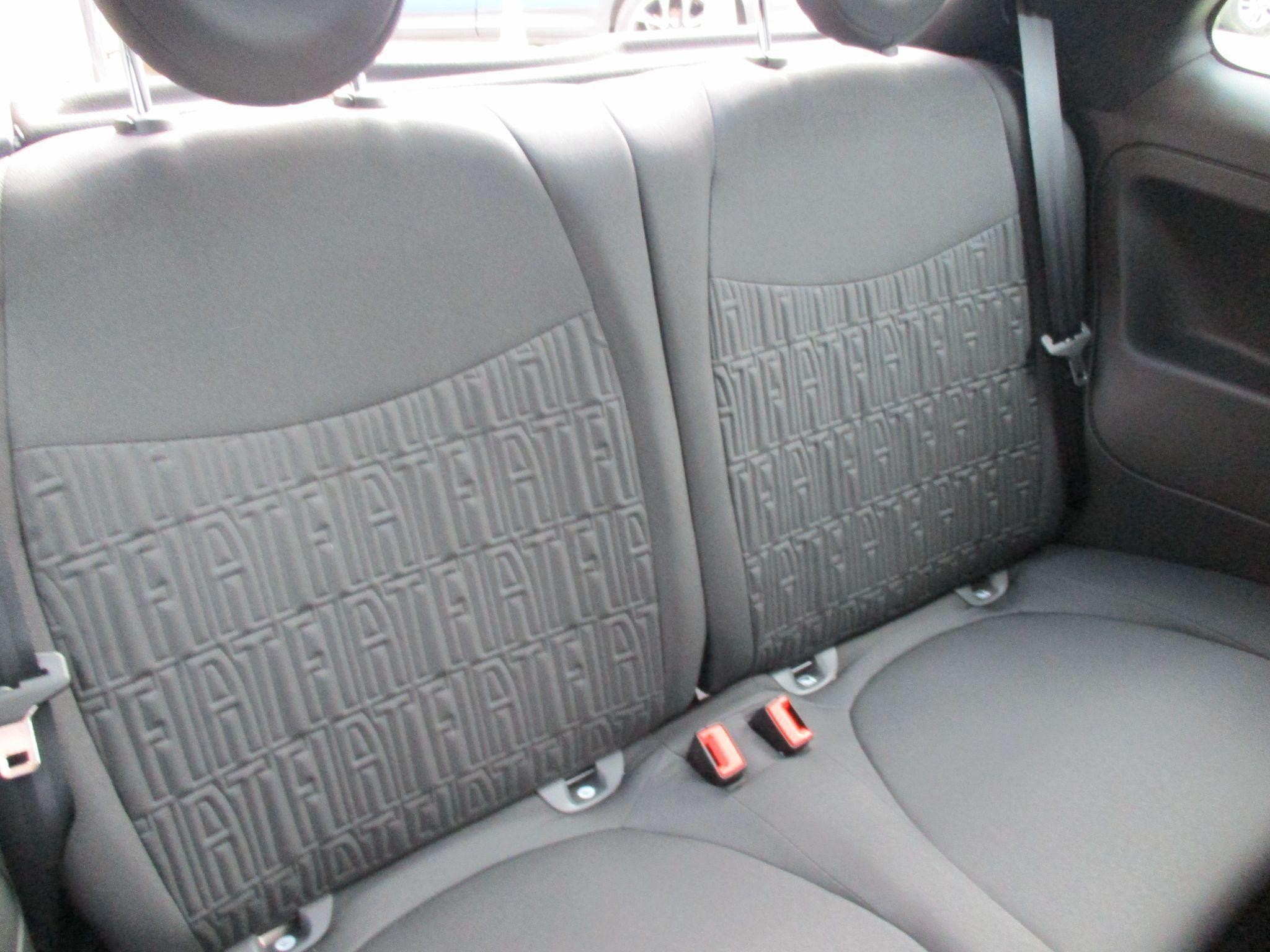 Fiat 500 Hybrid Image 17