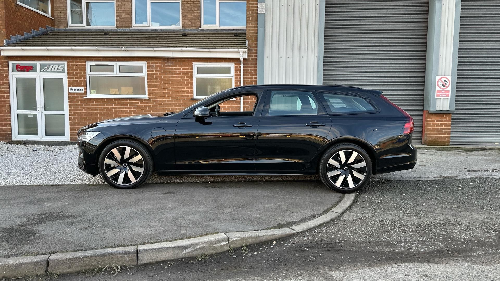 Volvo V90 Image 48