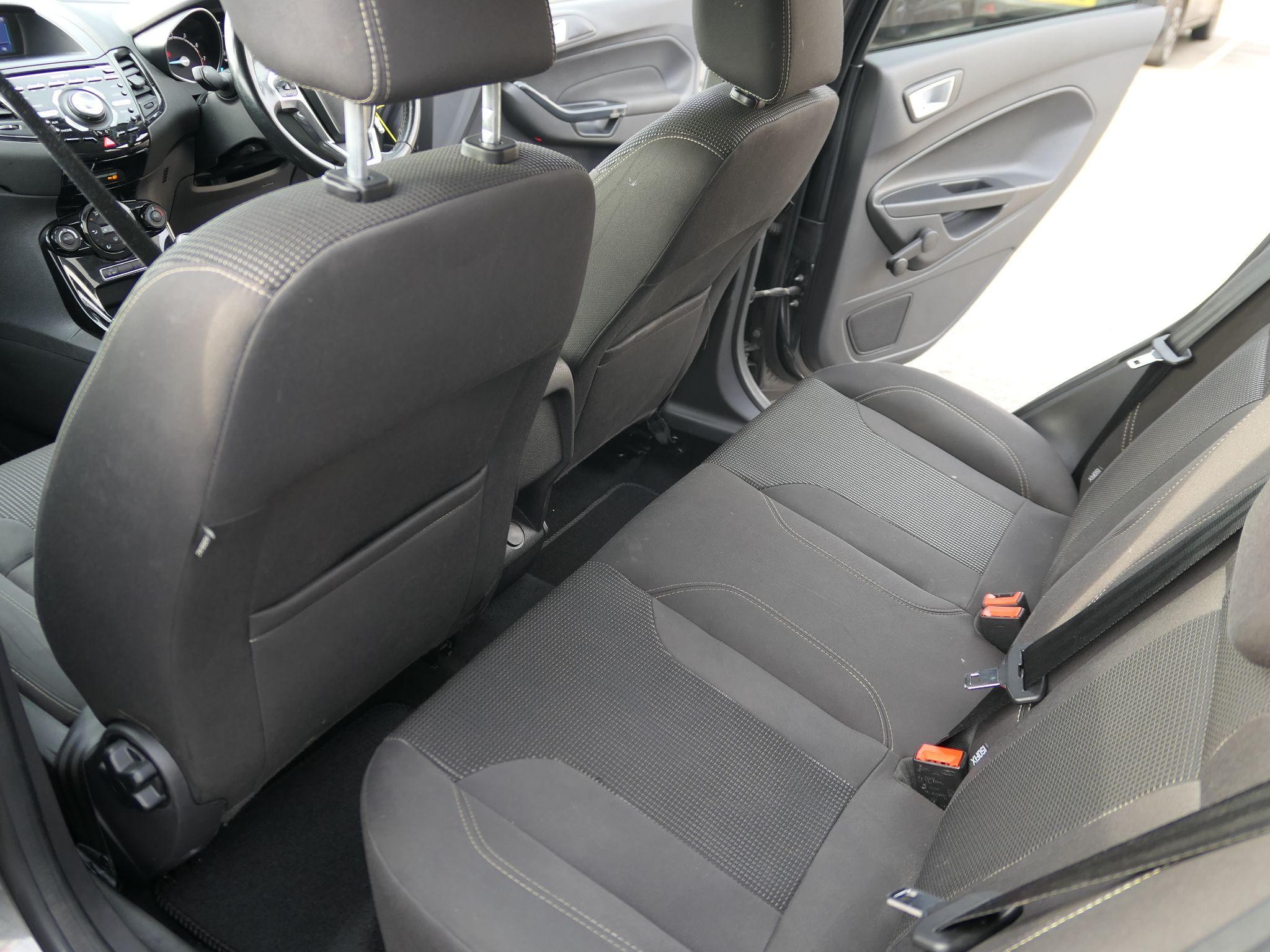 Ford Fiesta Do You Have To Have Isofix Car Seat Does A Ford Fiesta