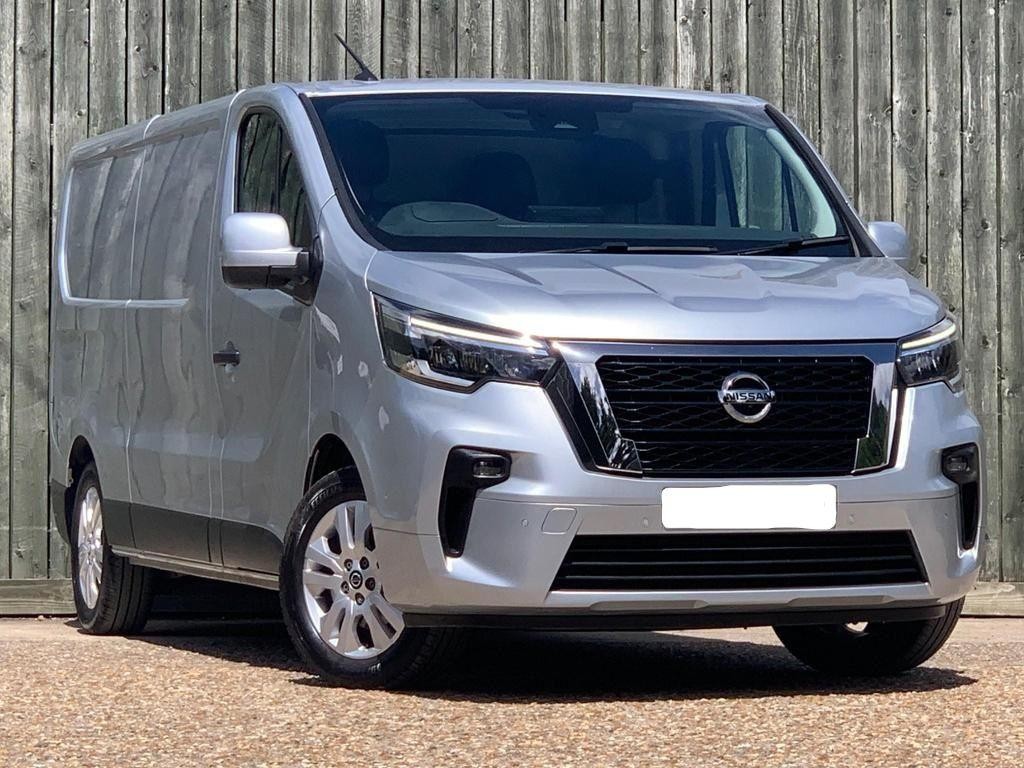 Nissan Primastar Image 1