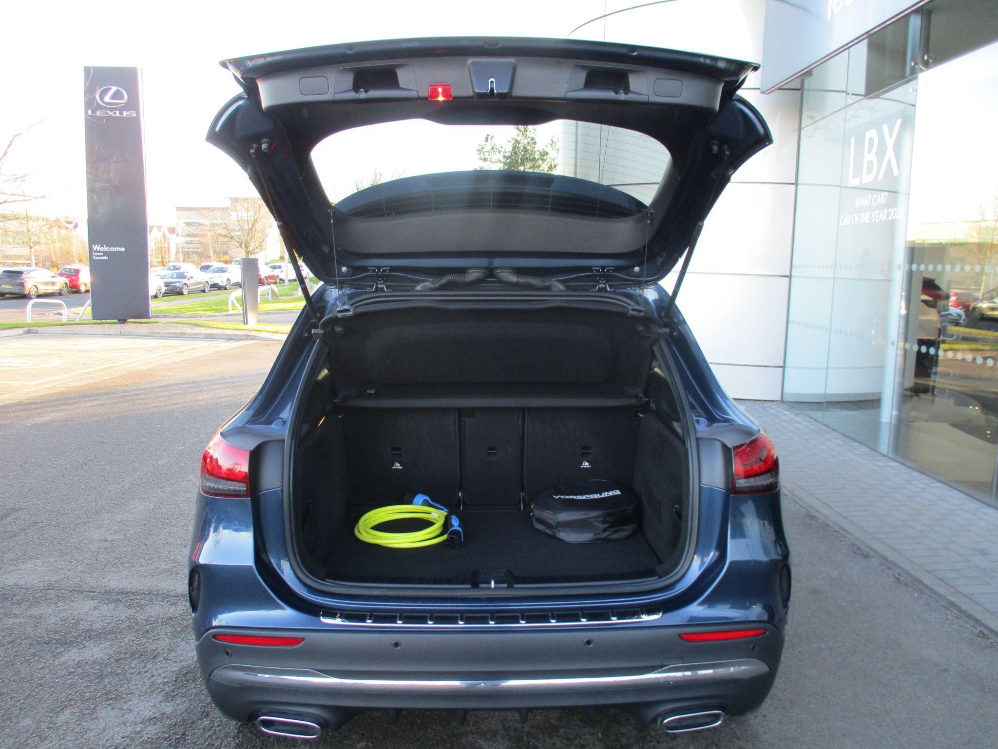 Mercedes-Benz GLA Image 20