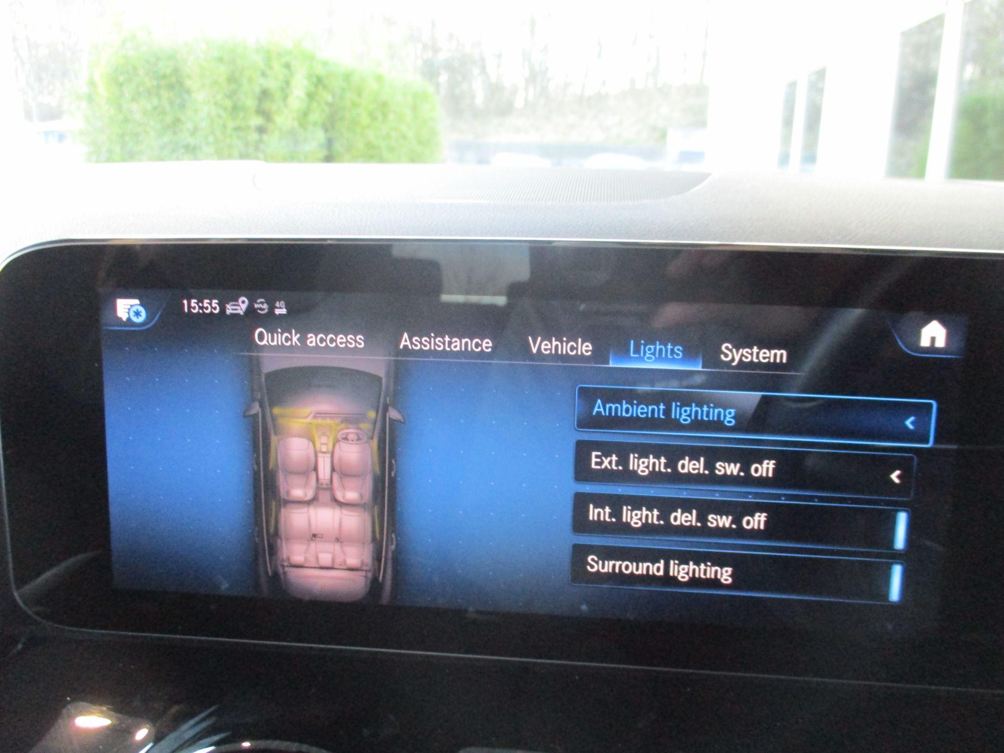 Mercedes-Benz GLA Image 71