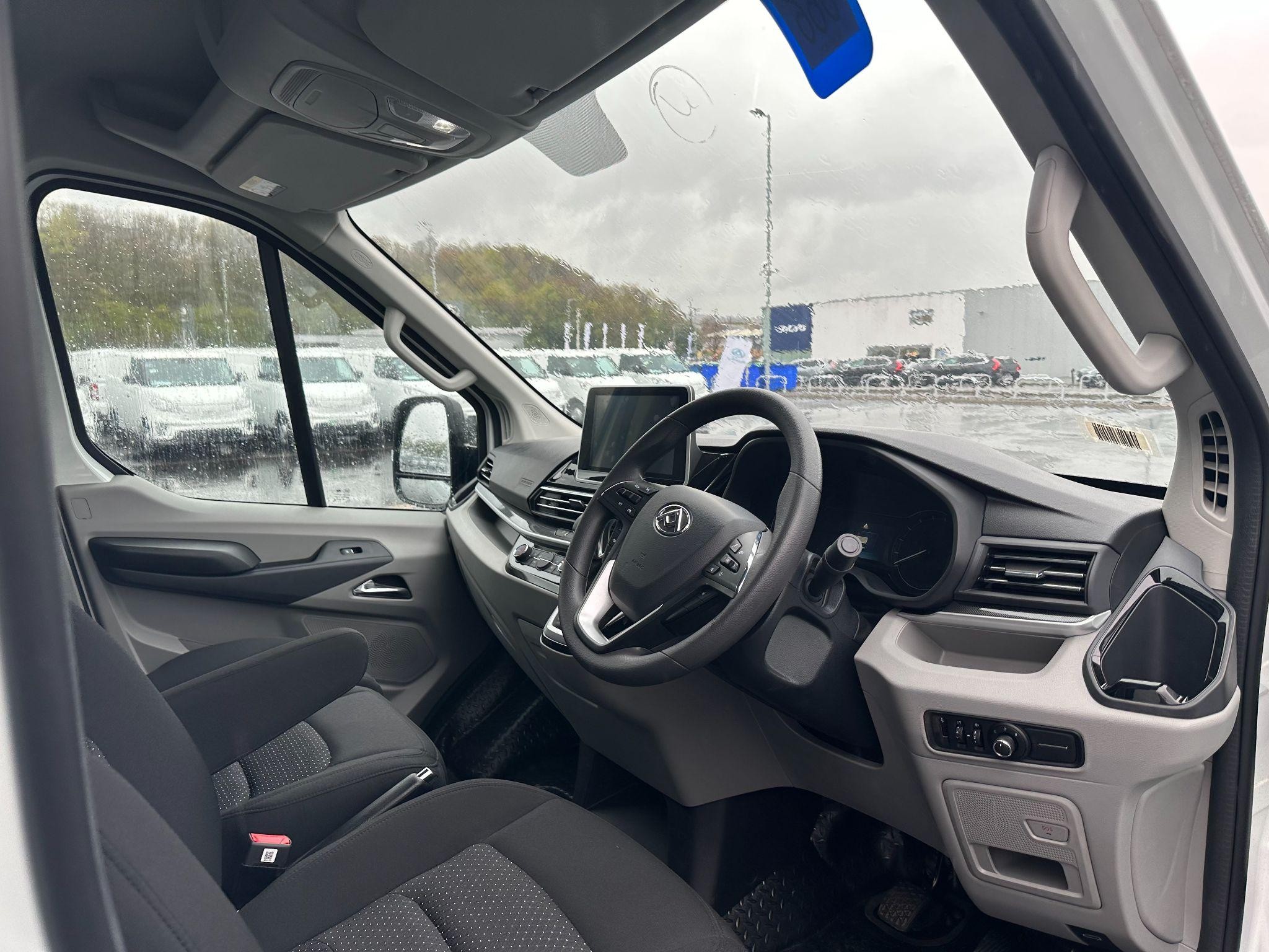 Maxus Deliver 9 Image 9
