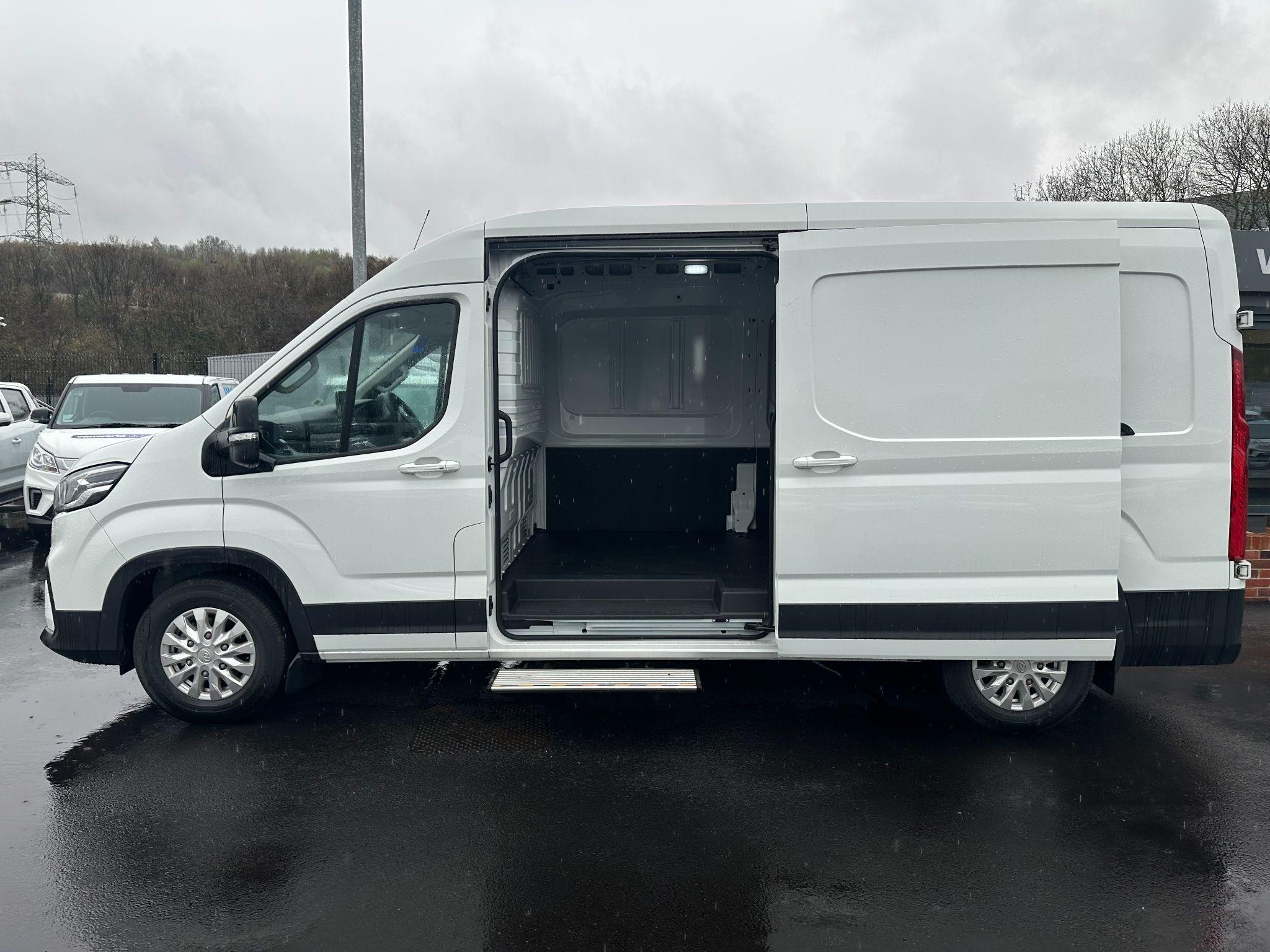 Maxus Deliver 9 Image 18