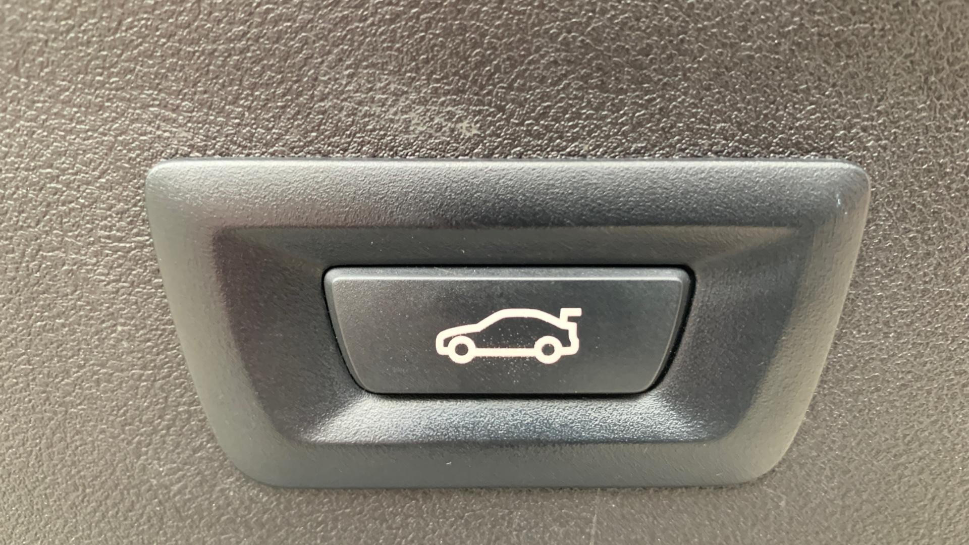 BMW X4 Image 38