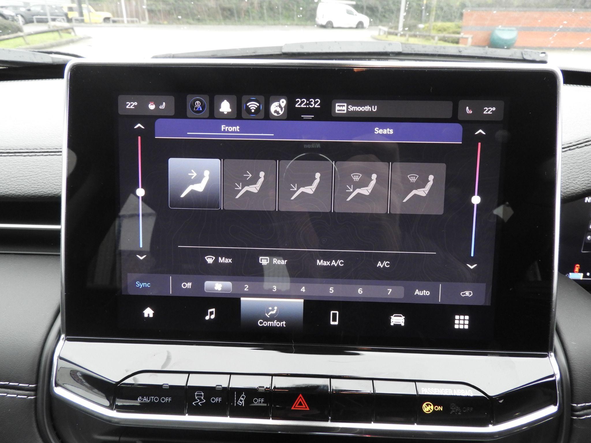 Jeep Compass Image 18