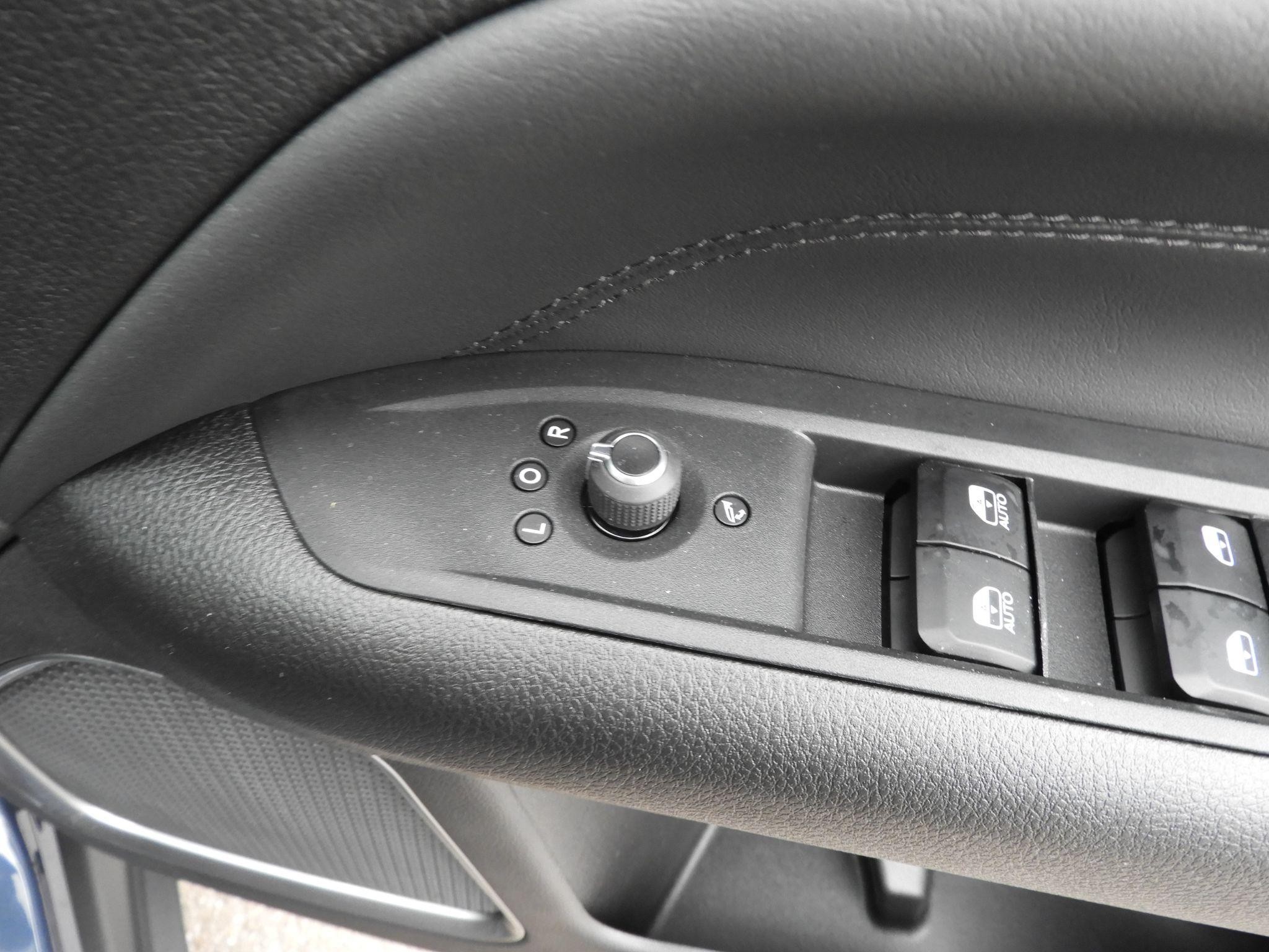 Jeep Compass Image 21