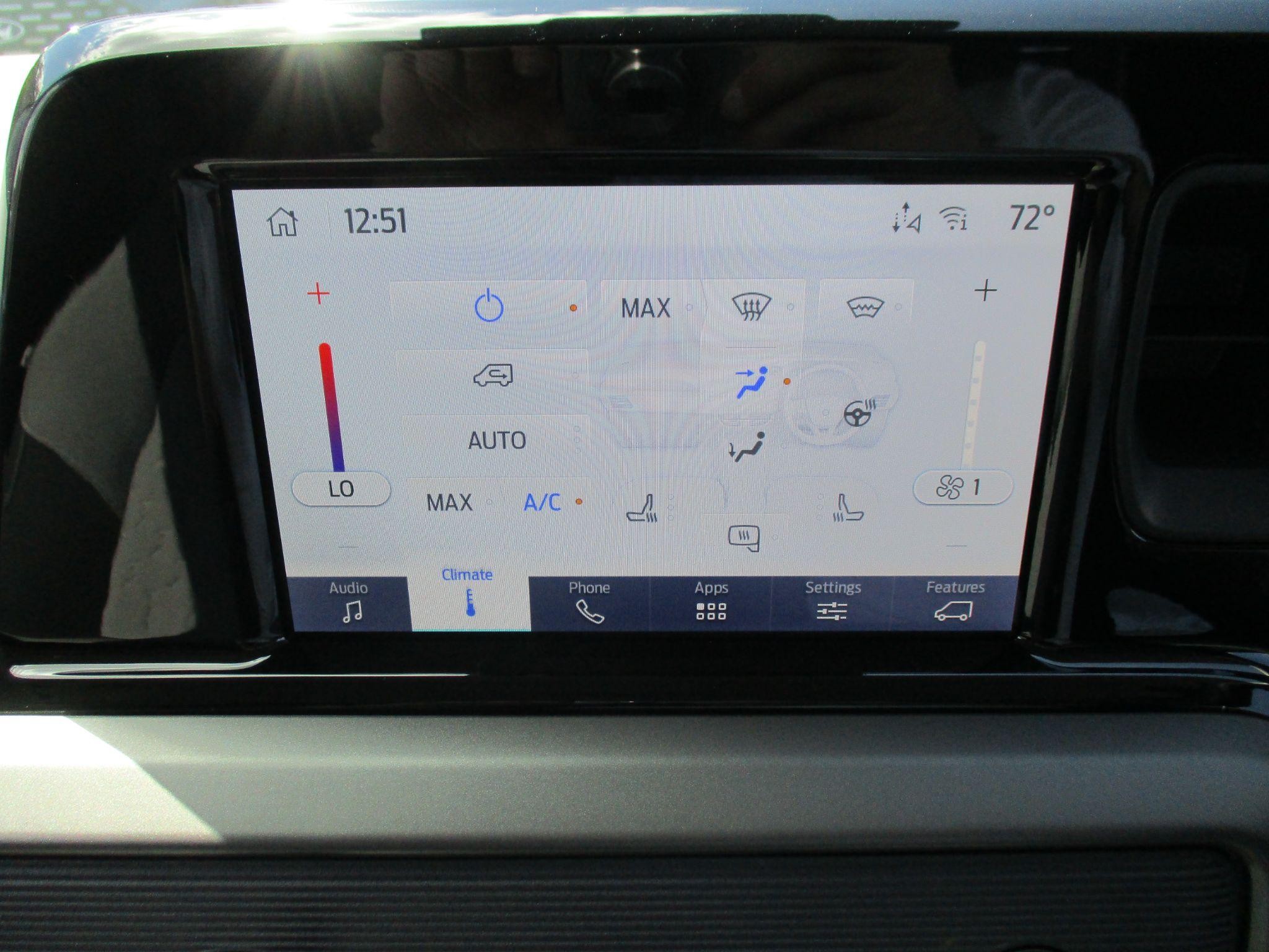 Ford Transit Courier Image 28