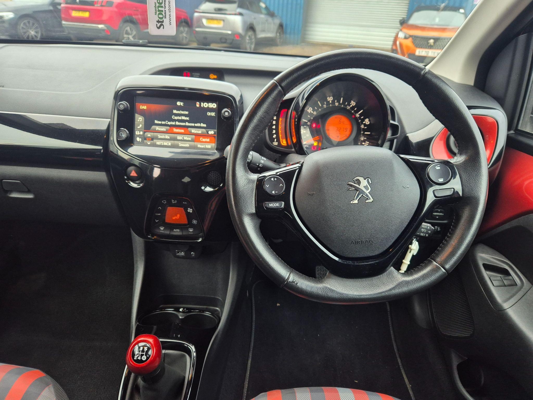 Peugeot 108 Image 17