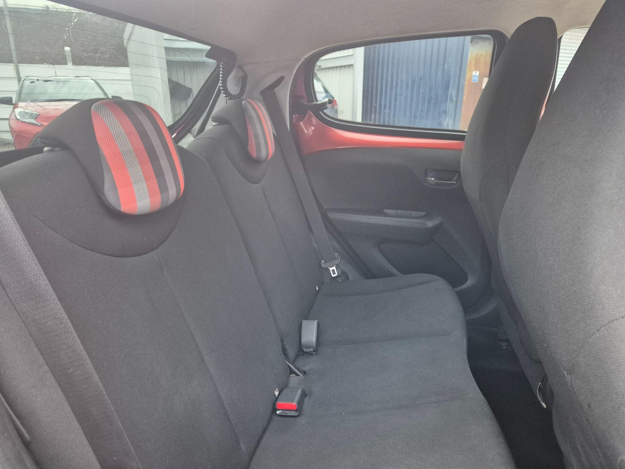Peugeot 108 Image 19