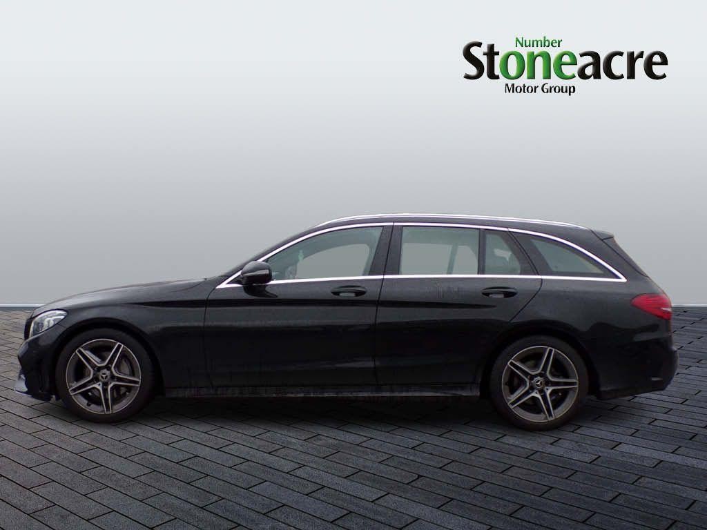 Mercedes-Benz C-Class Image 6