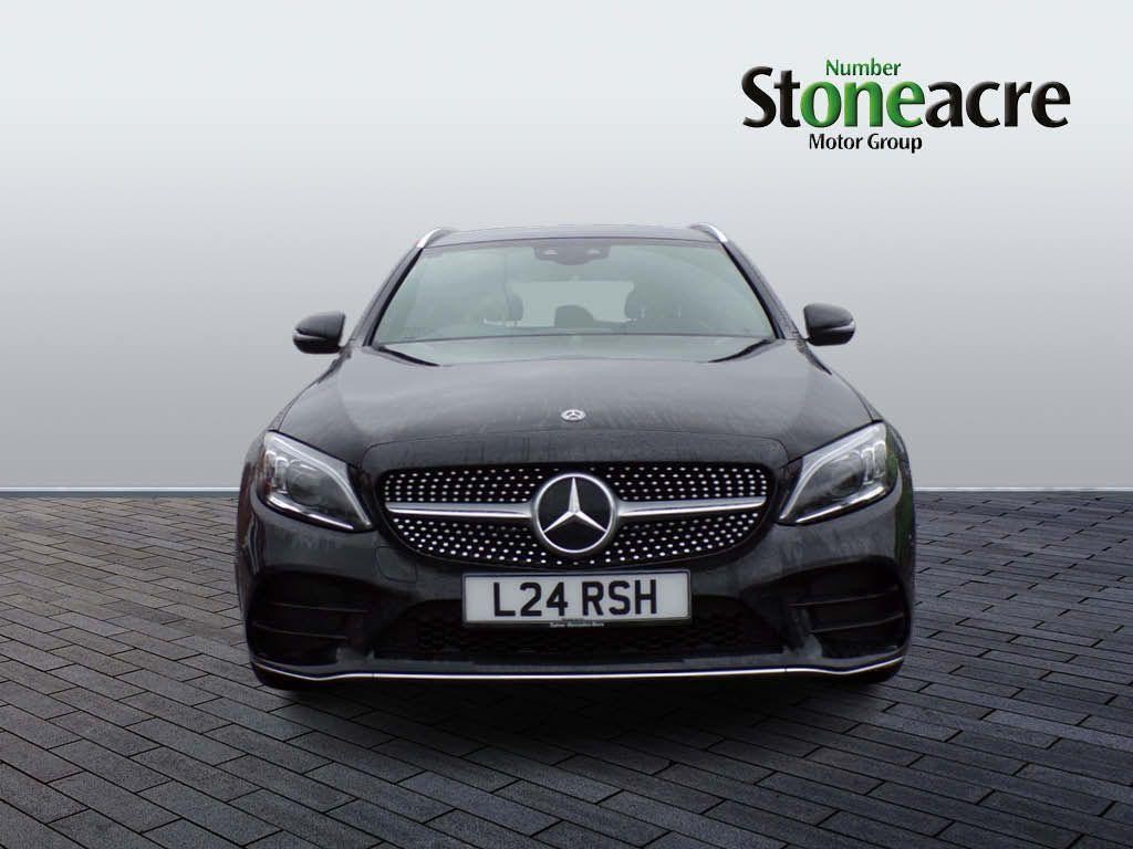 Mercedes-Benz C-Class Image 8