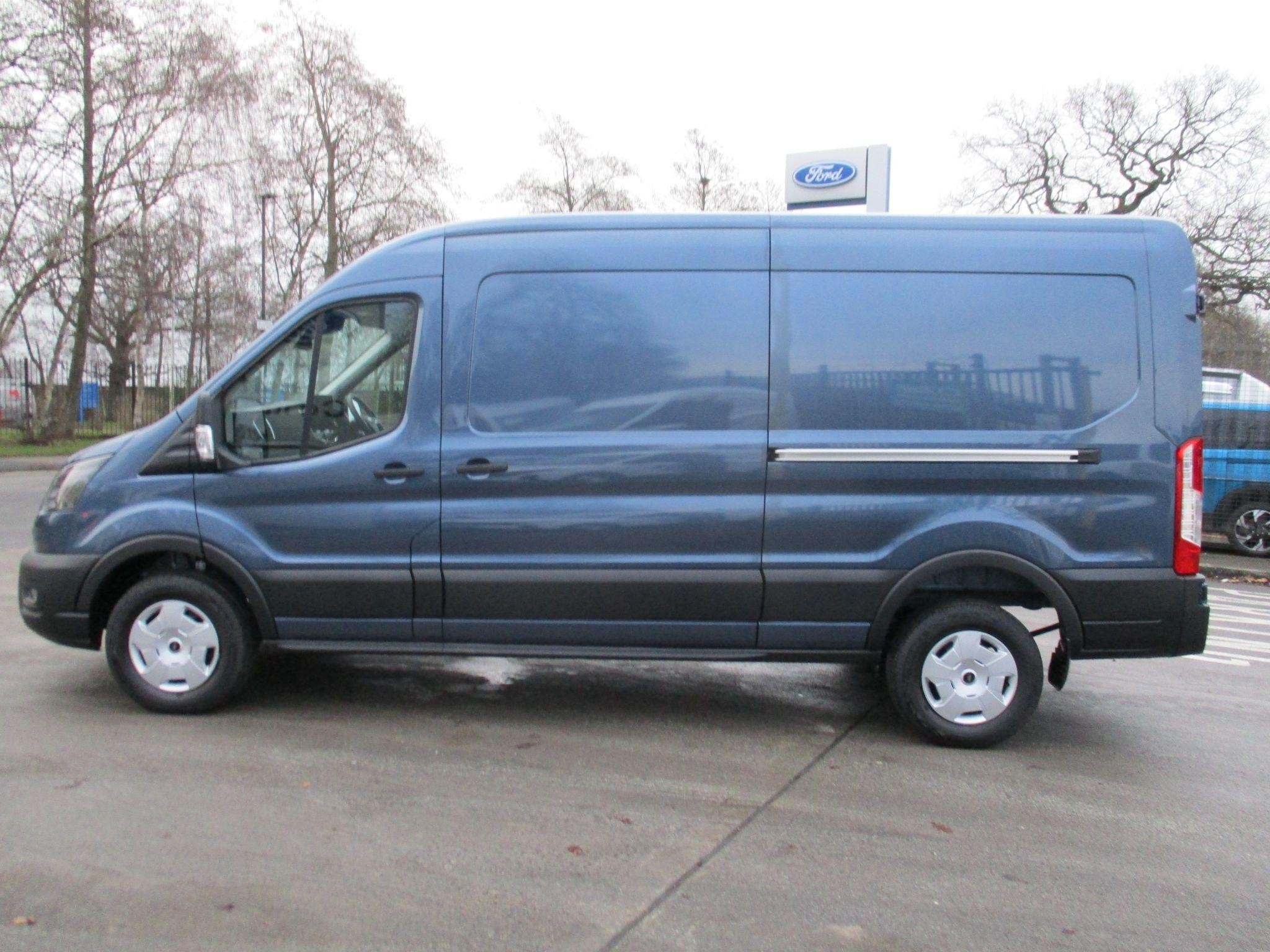 Ford Transit Image 6