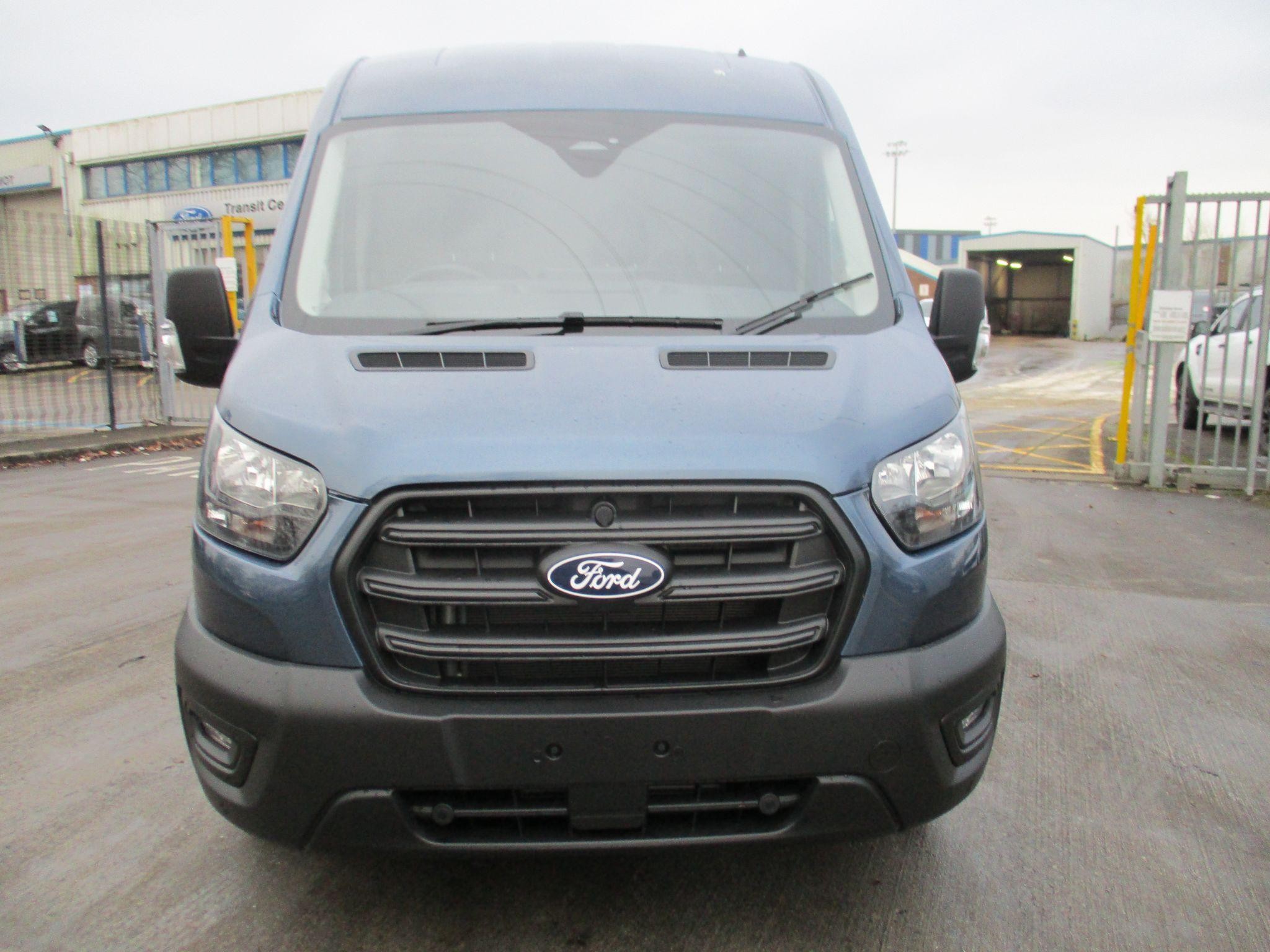 Ford Transit Image 8