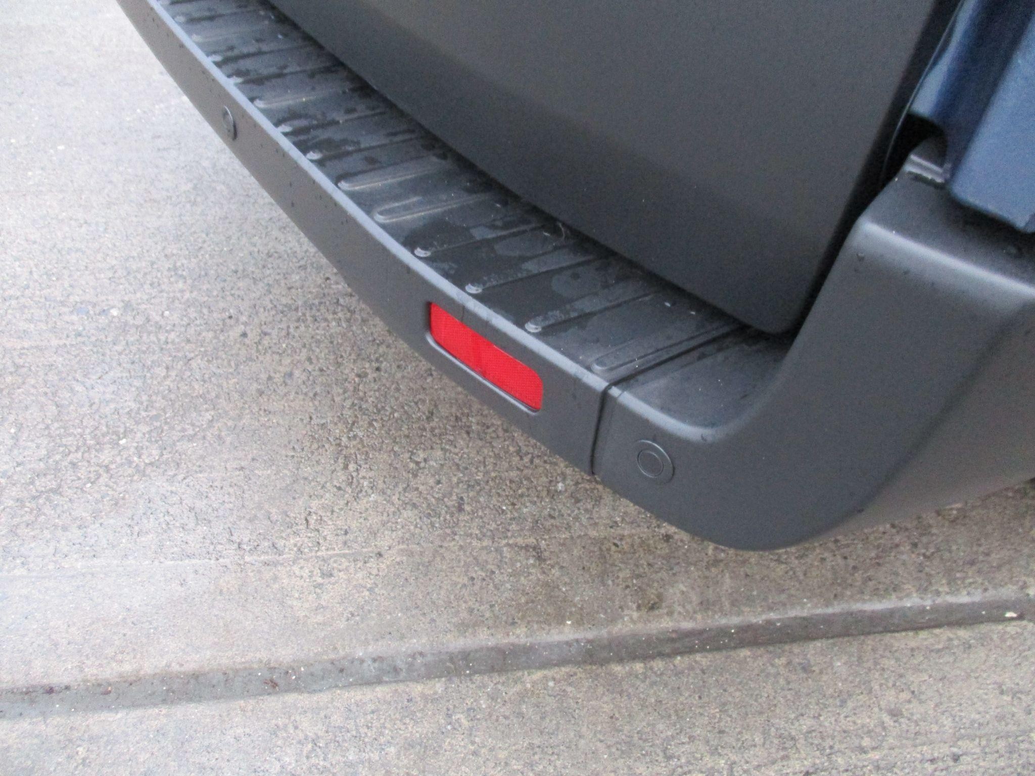 Ford Transit Image 11