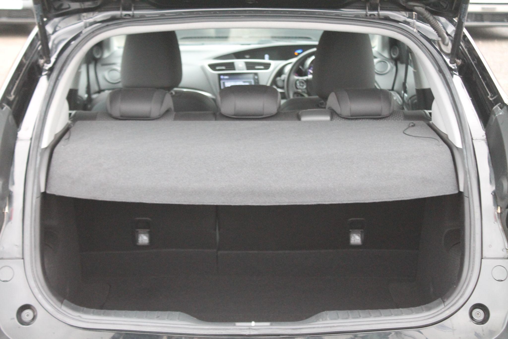Honda Civic Image 10