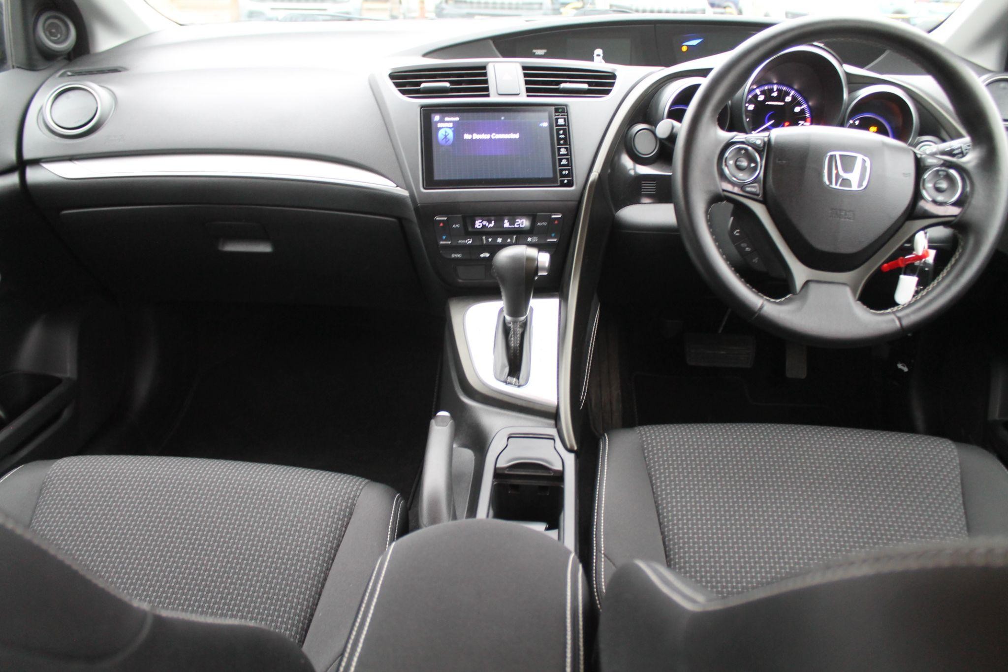 Honda Civic Image 12