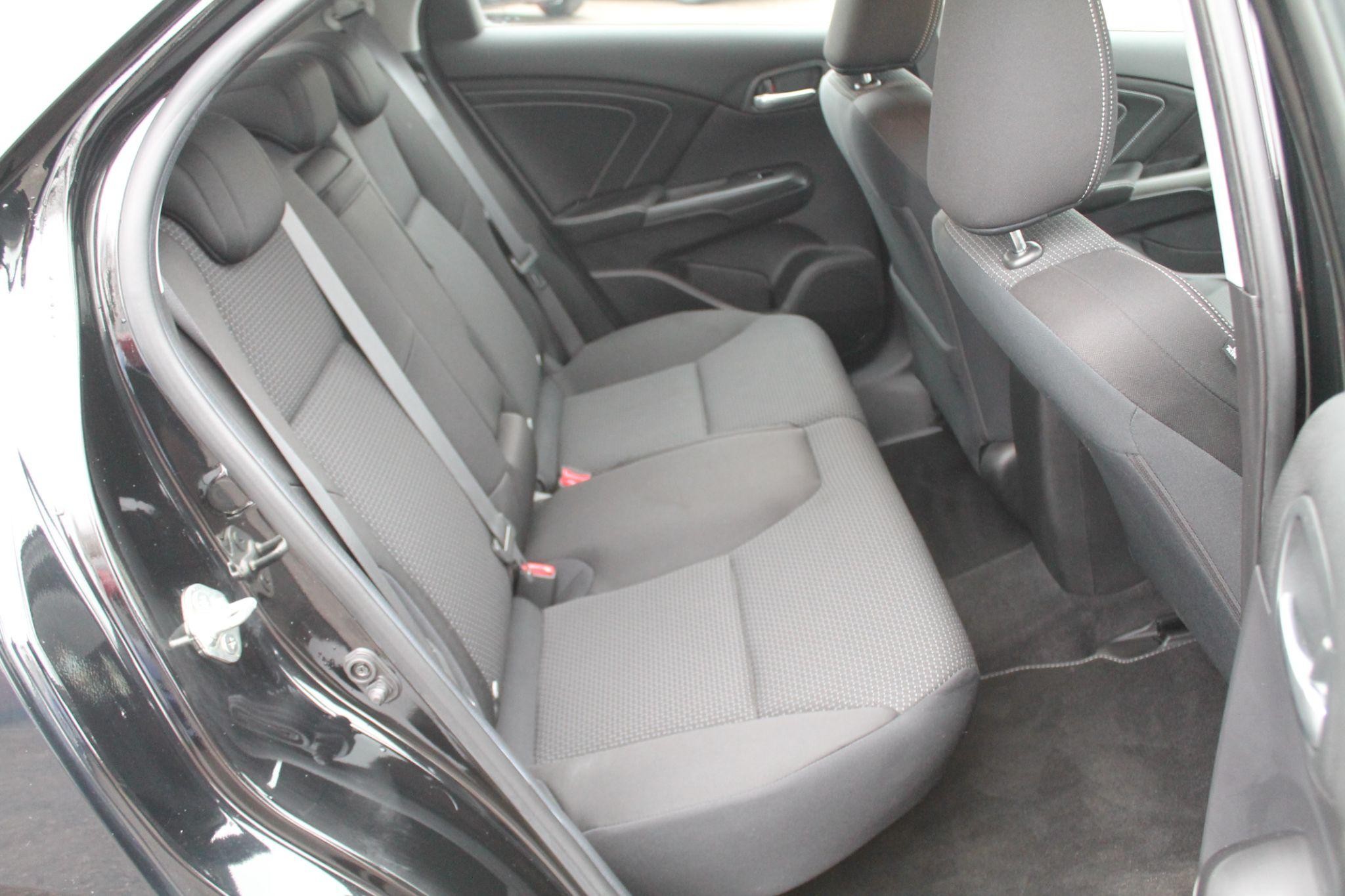 Honda Civic Image 22