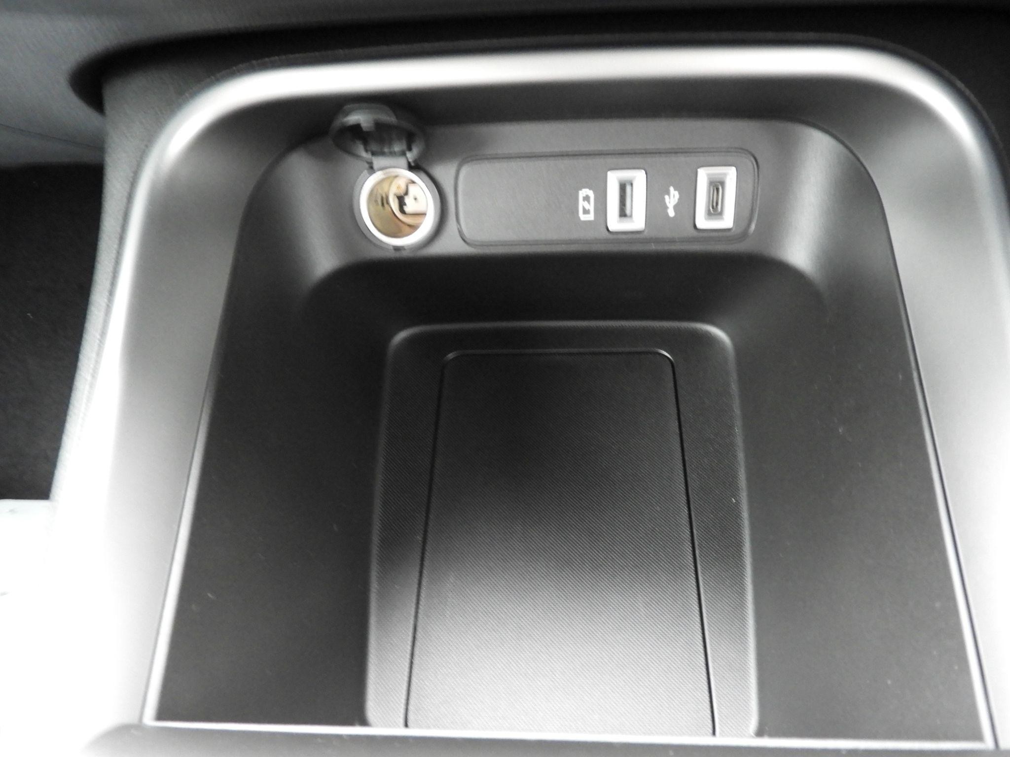Jeep Avenger Image 21