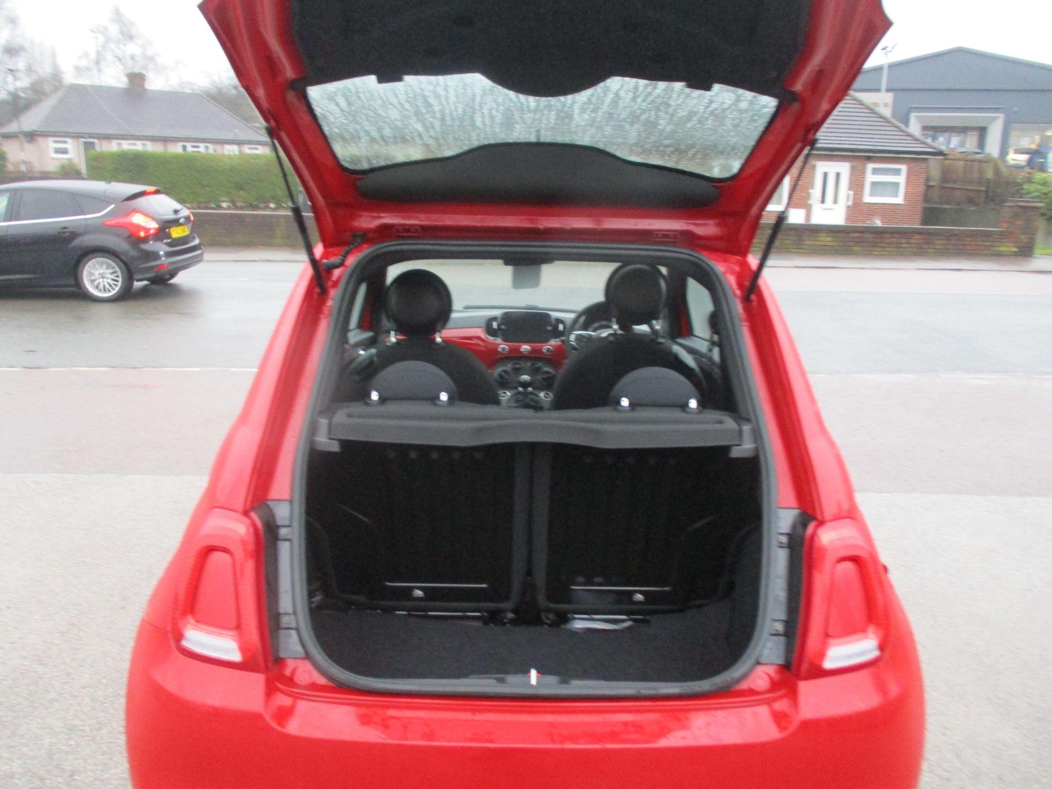 Fiat 500 Hybrid Image 12